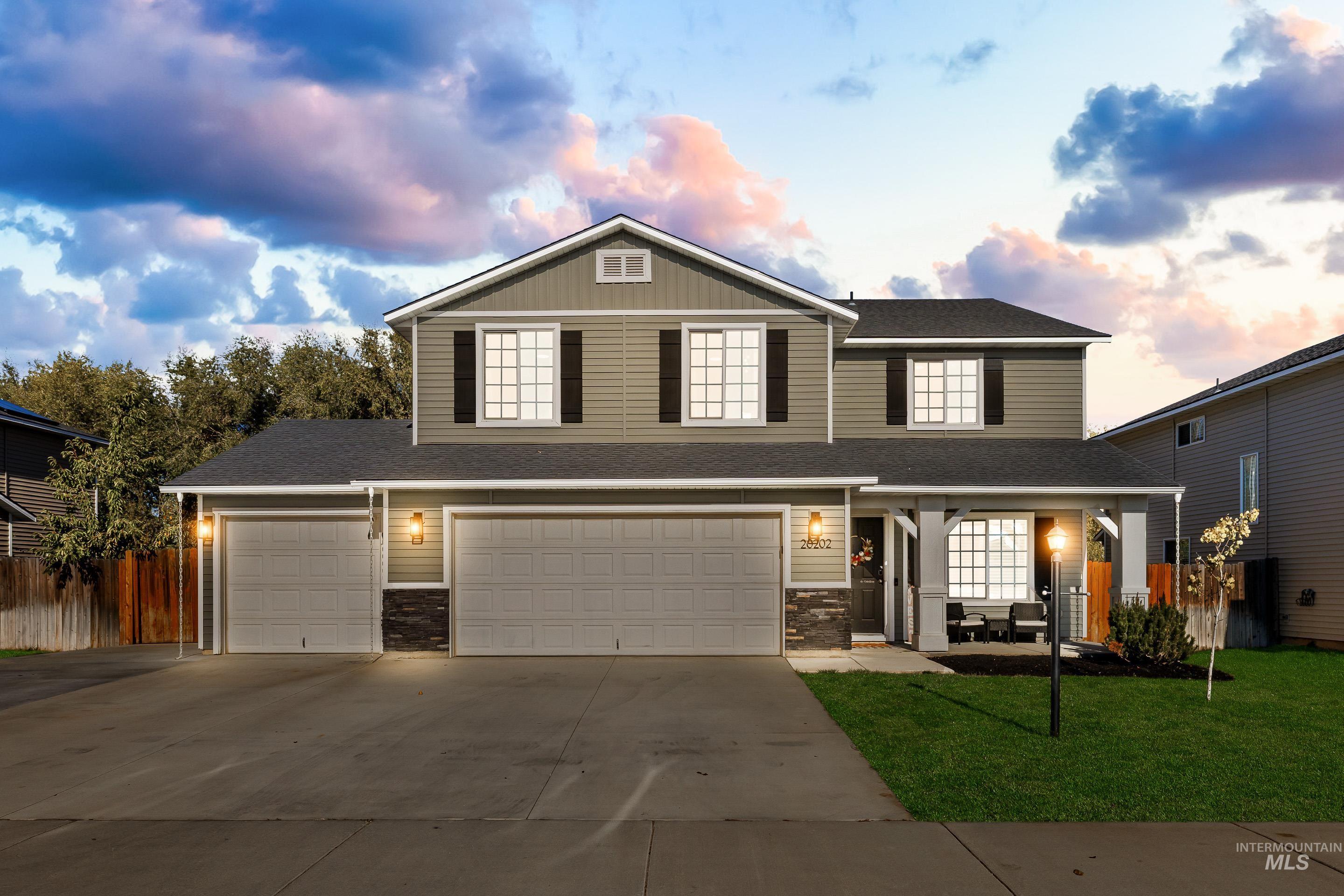 20202 Jennings Way, Caldwell, Idaho 83605, 5 Bedrooms, 2.5 Bathrooms, Residential For Sale, Price $499,000, 98966247