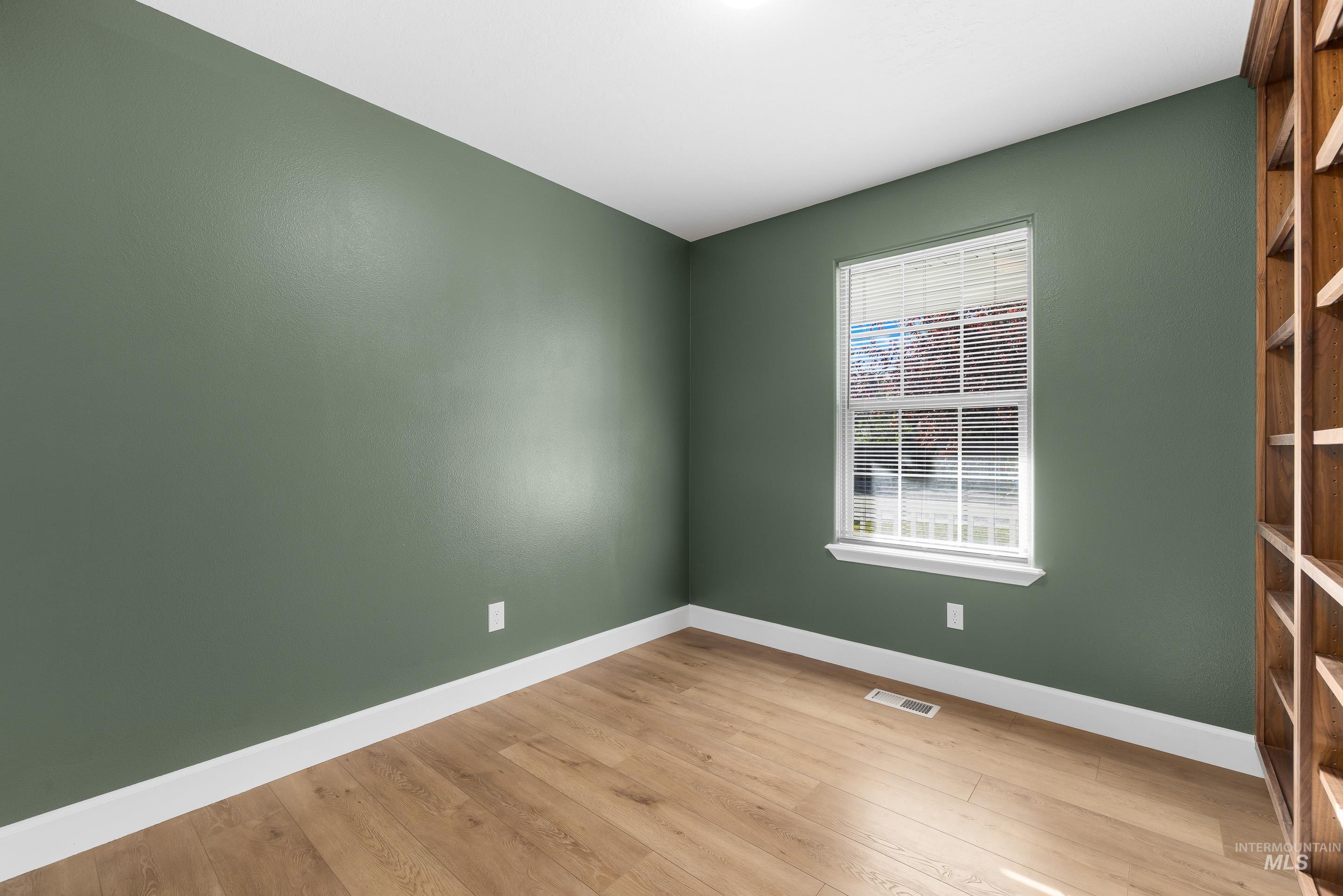 7312 E Wiltshire Lane, Nampa, Idaho 83687, 4 Bedrooms, 2.5 Bathrooms, Residential For Sale, Price $389,000, 98966249