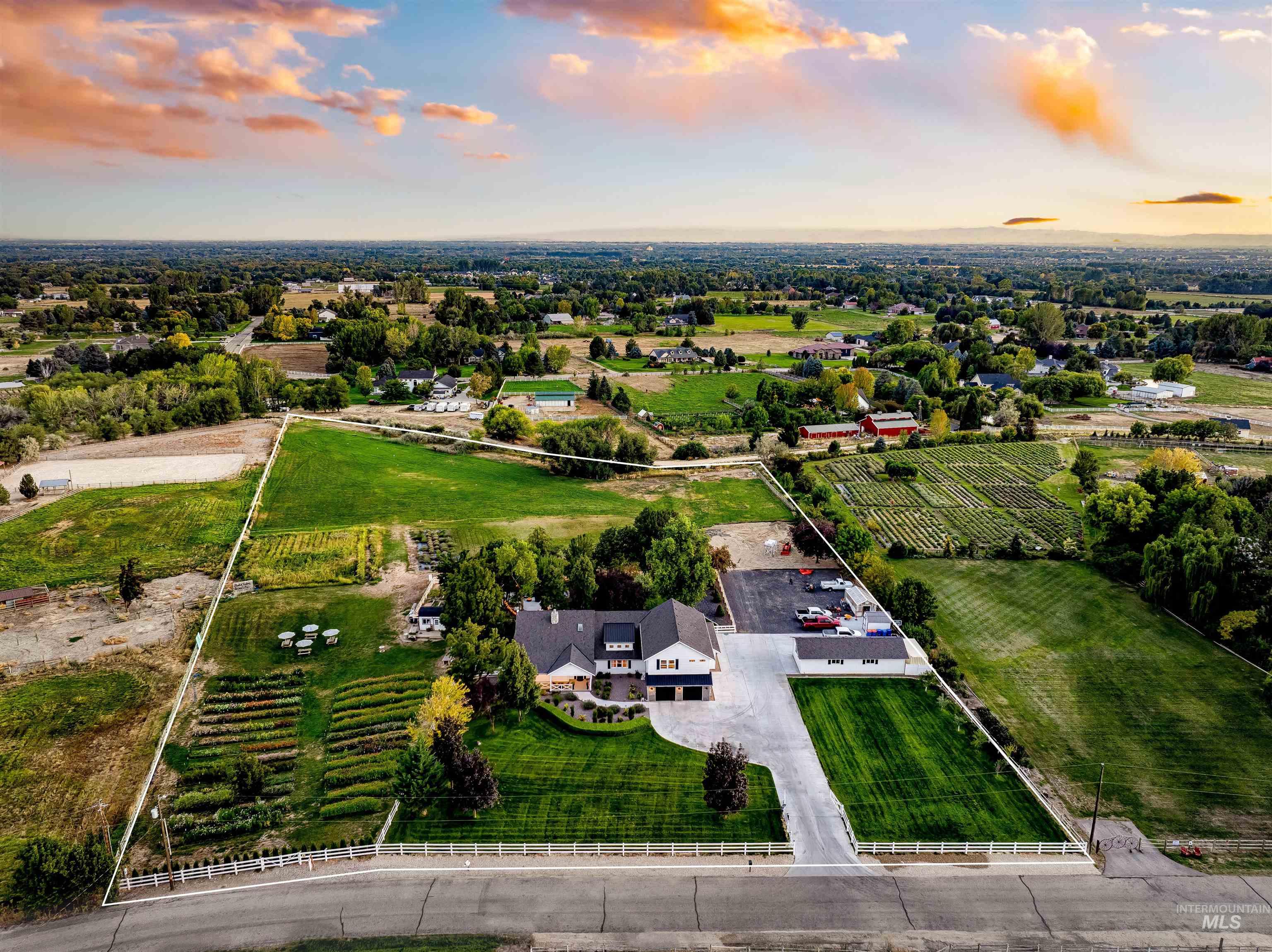 2685 N Haven Dr, Eagle, Idaho 83616, 6 Bedrooms, 6 Bathrooms, Residential For Sale, Price $4,200,000, 98966254