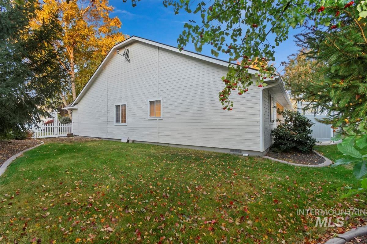 View of side of home