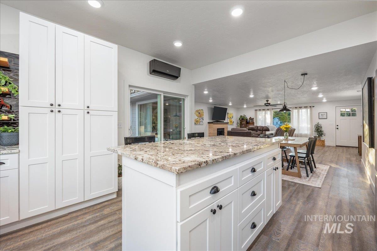 4540 S Pinto Dr, Boise, Idaho 83709, 3 Bedrooms, 2.5 Bathrooms, Residential For Sale, Price $713,000, 98966262