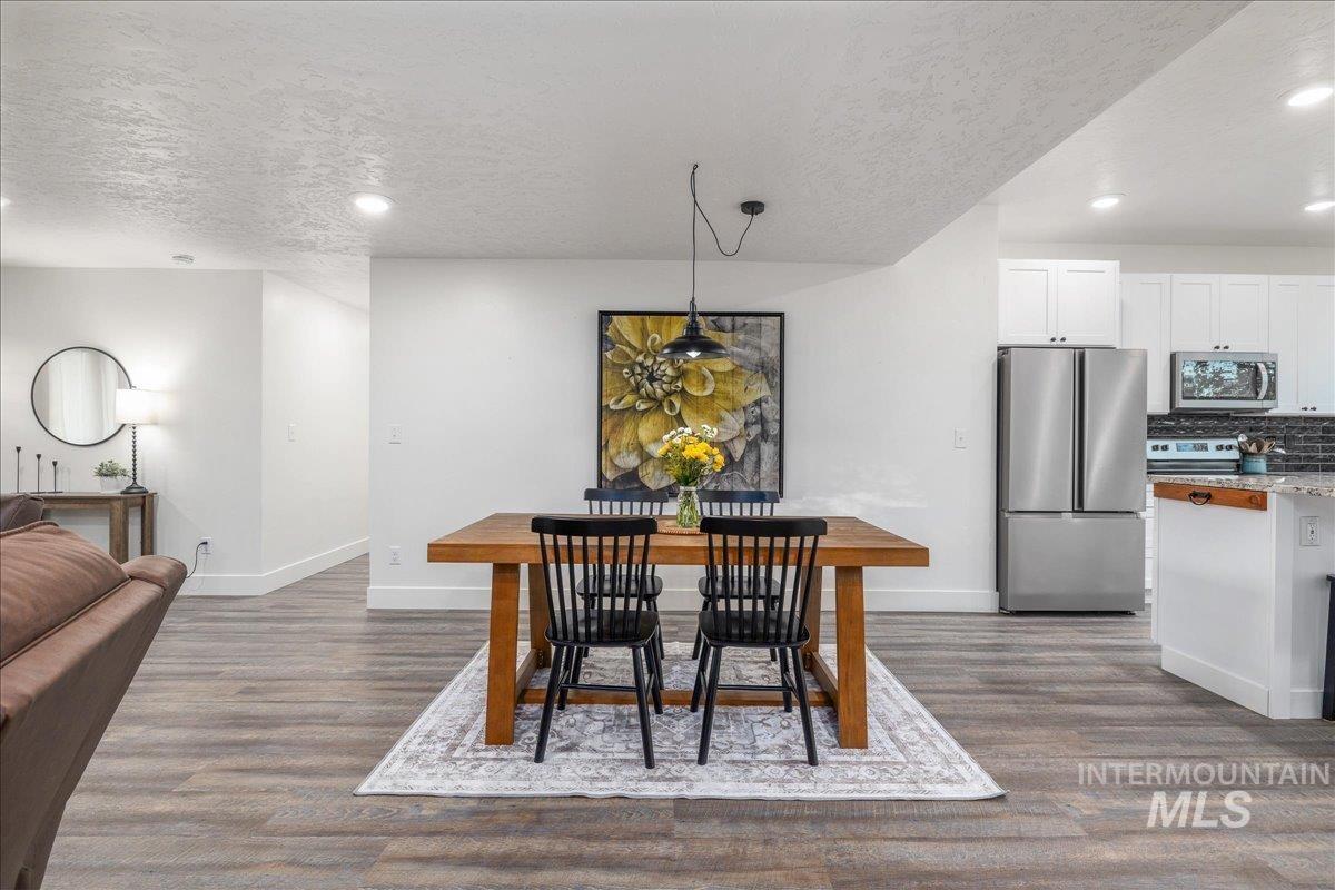 4540 S Pinto Dr, Boise, Idaho 83709, 3 Bedrooms, 2.5 Bathrooms, Residential For Sale, Price $713,000, 98966262