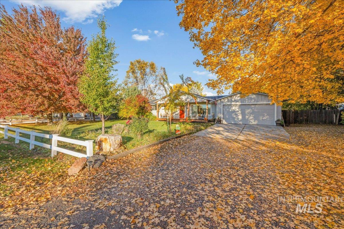 4540 S Pinto Dr, Boise, Idaho 83709, 3 Bedrooms, 2.5 Bathrooms, Residential For Sale, Price $713,000, 98966262