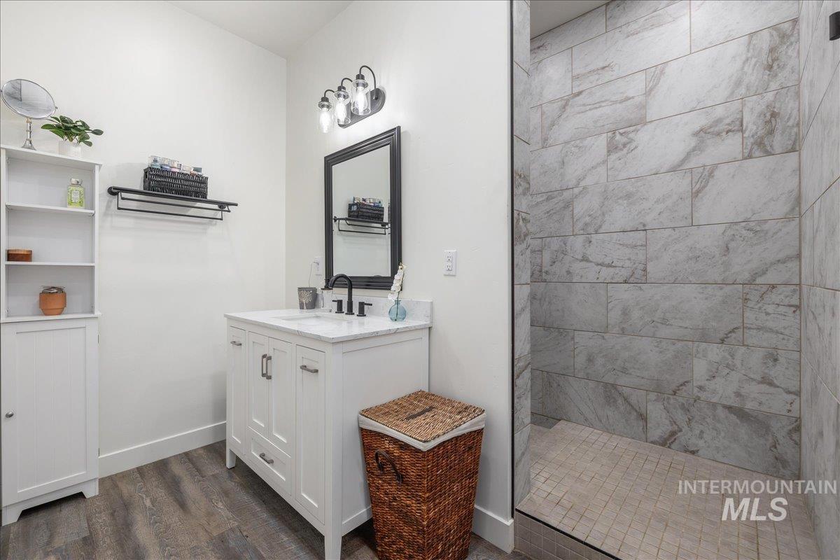 4540 S Pinto Dr, Boise, Idaho 83709, 3 Bedrooms, 2.5 Bathrooms, Residential For Sale, Price $713,000, 98966262