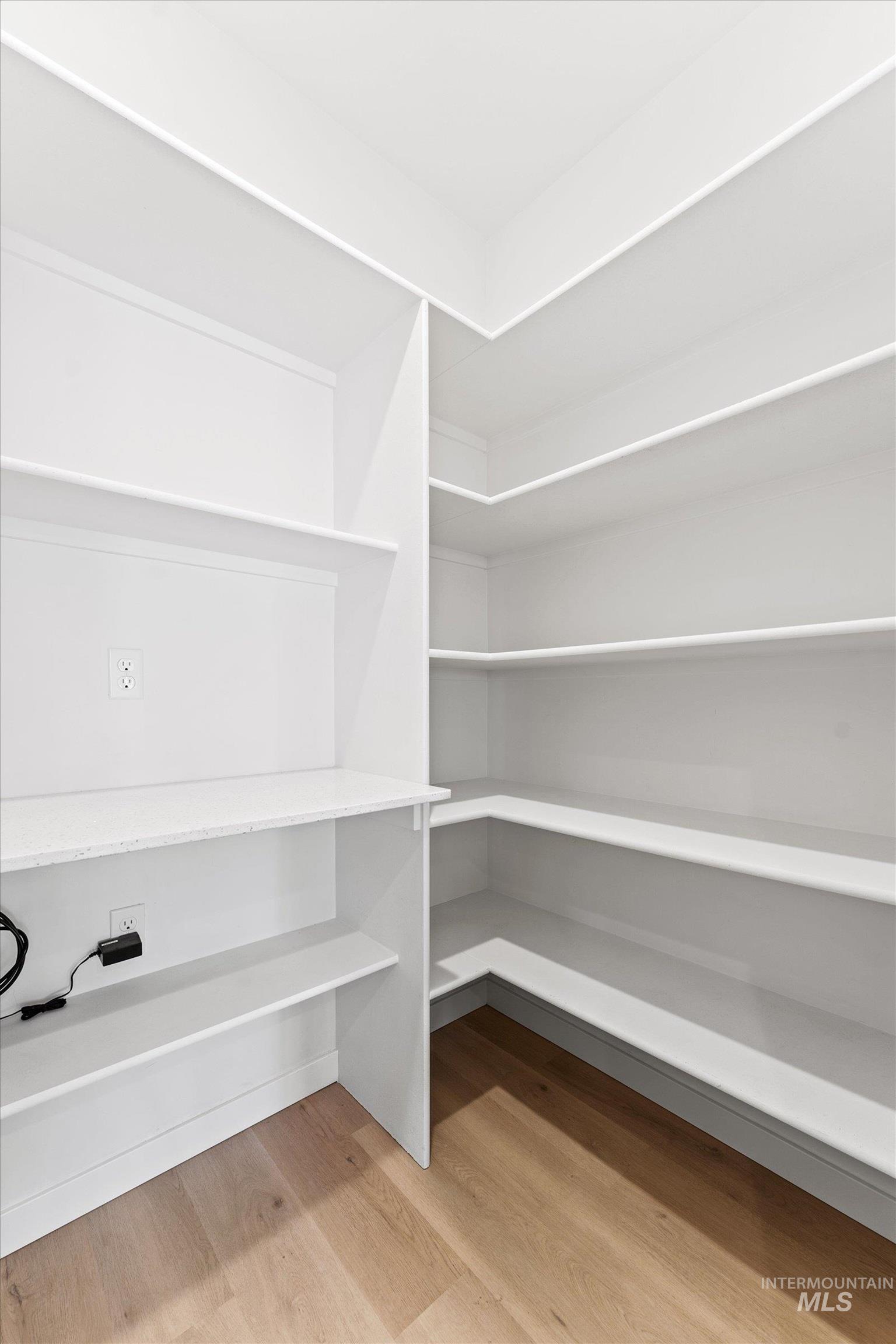 4895 N Selway Falls Lane, Meridian, Idaho 83646, 3 Bedrooms, 2 Bathrooms, Residential For Sale, Price $419,900, 98966264