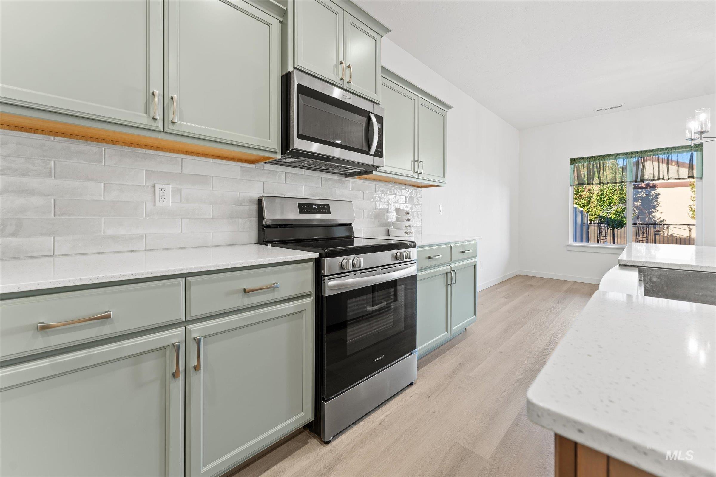 4895 N Selway Falls Lane, Meridian, Idaho 83646, 3 Bedrooms, 2 Bathrooms, Residential For Sale, Price $419,900, 98966264