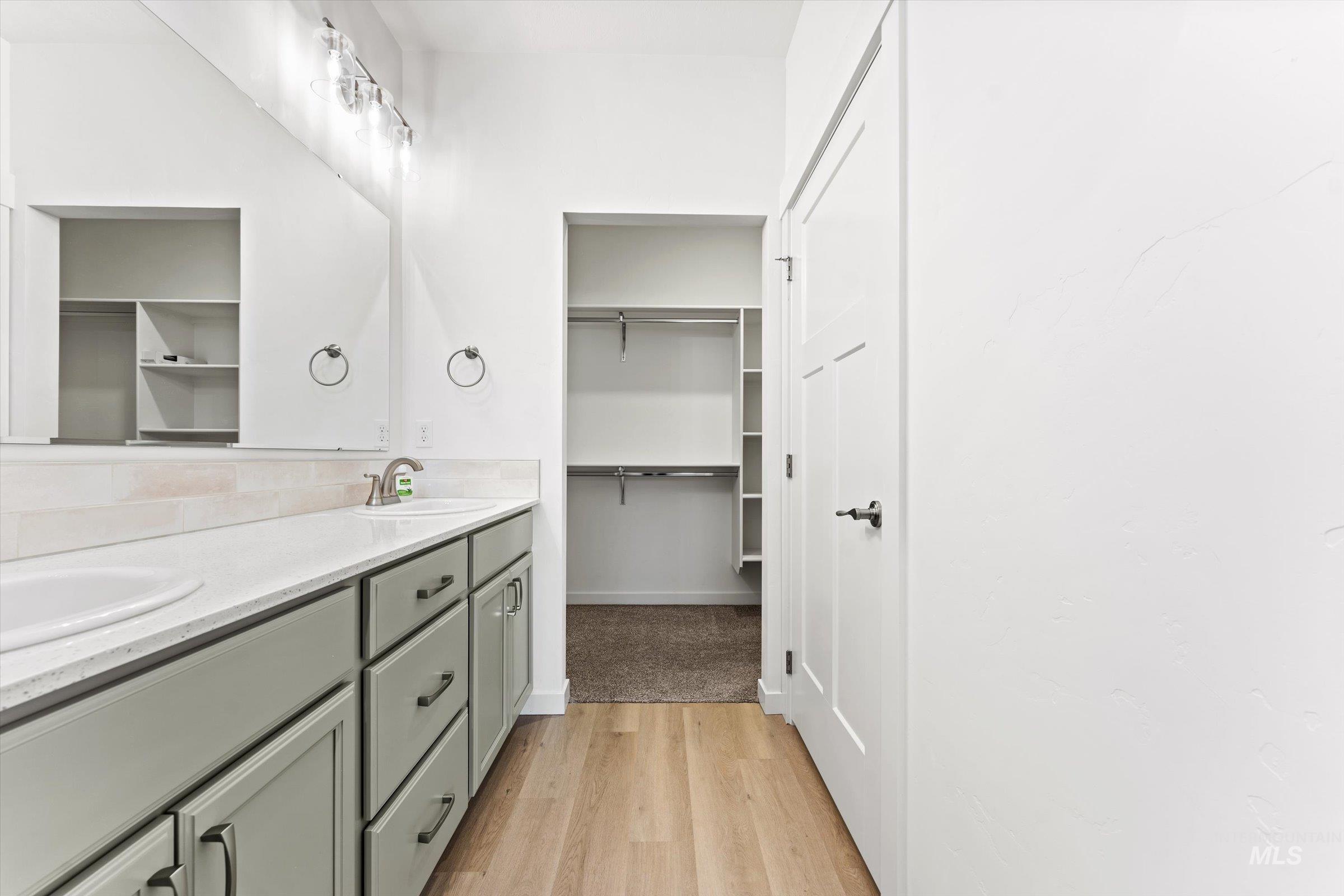 4895 N Selway Falls Lane, Meridian, Idaho 83646, 3 Bedrooms, 2 Bathrooms, Residential For Sale, Price $419,900, 98966264