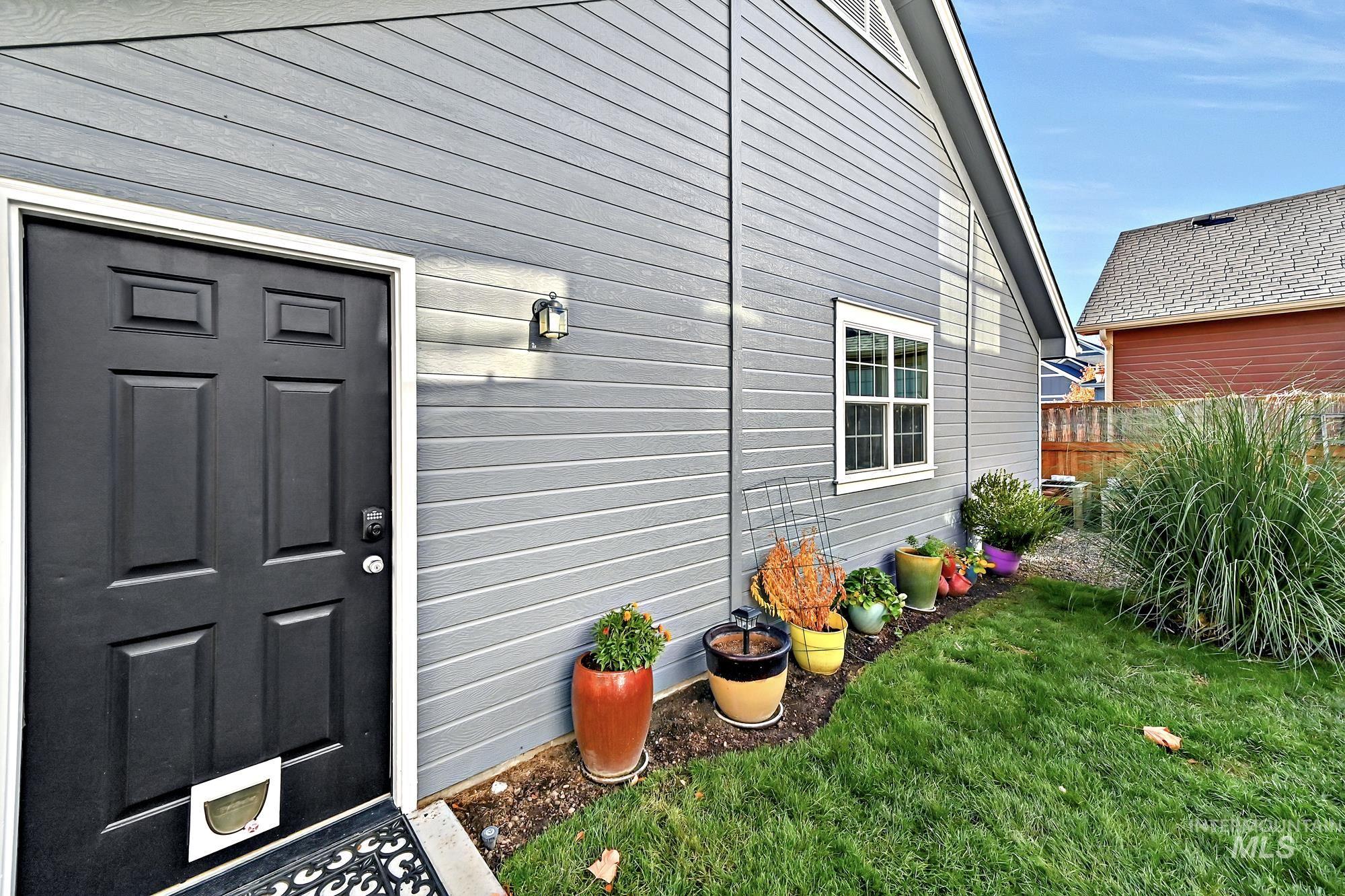 12738 N 11th Avenue, Boise, Idaho 83714, 3 Bedrooms, 2.5 Bathrooms, Residential For Sale, Price $625,000, 98966271