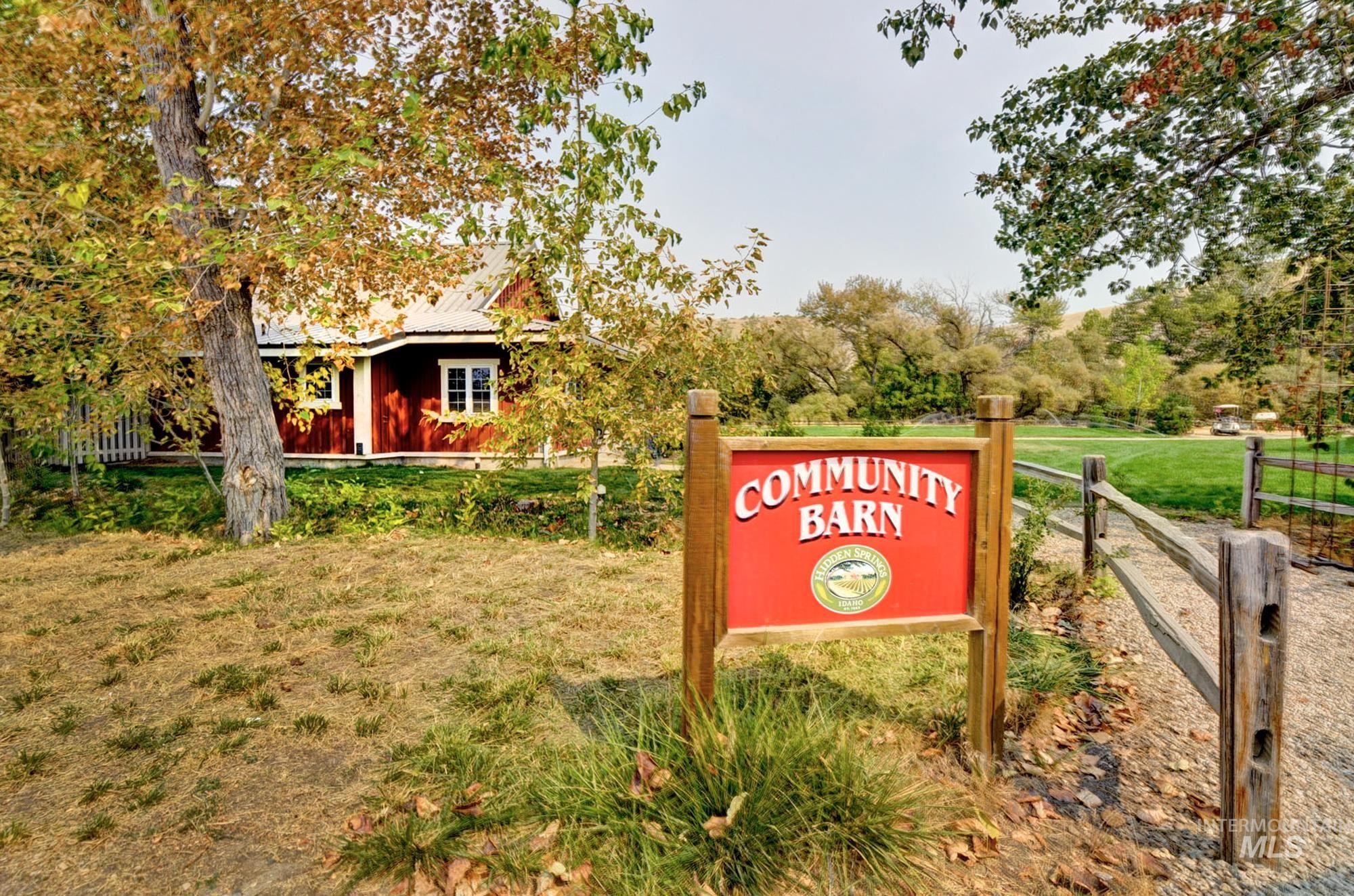 12738 N 11th Avenue, Boise, Idaho 83714, 3 Bedrooms, 2.5 Bathrooms, Residential For Sale, Price $625,000, 98966271