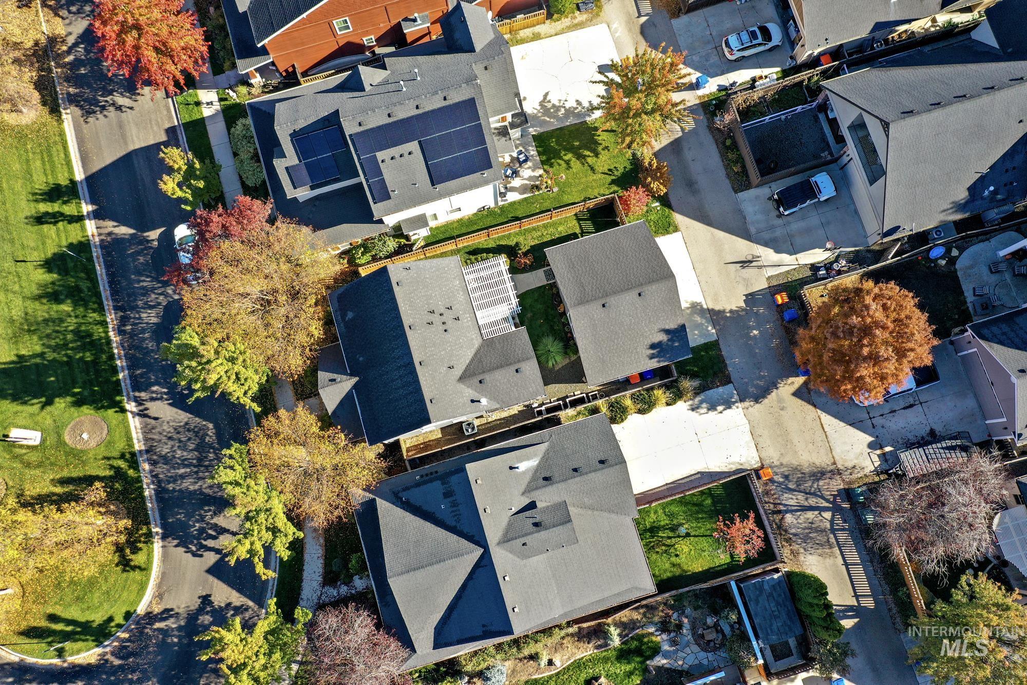 12738 N 11th Avenue, Boise, Idaho 83714, 3 Bedrooms, 2.5 Bathrooms, Residential For Sale, Price $625,000, 98966271