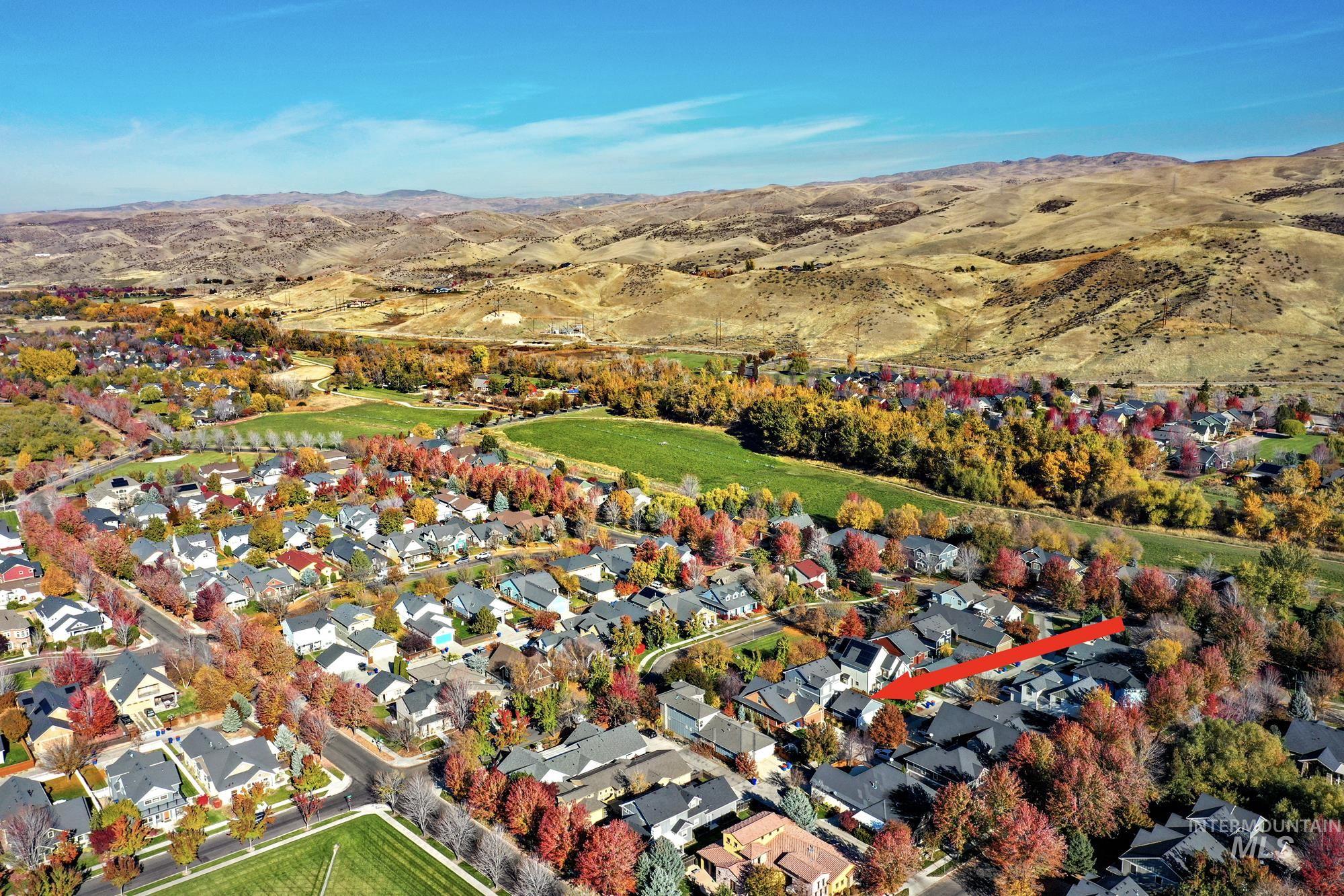 12738 N 11th Avenue, Boise, Idaho 83714, 3 Bedrooms, 2.5 Bathrooms, Residential For Sale, Price $625,000, 98966271