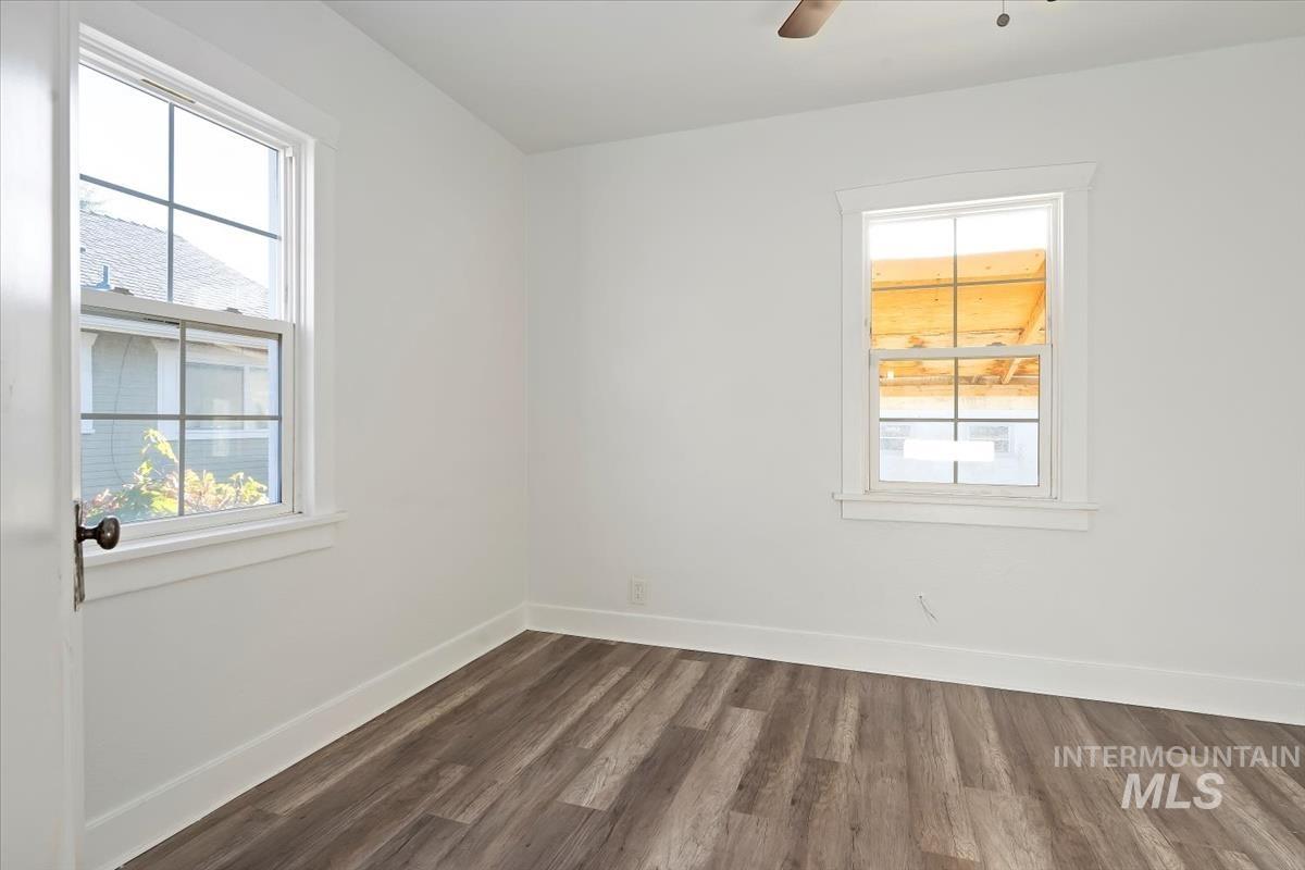 512 19th Ave South, Nampa, Idaho 83651, 2 Bedrooms, 1.5 Bathrooms, Residential For Sale, Price $329,000, 98966273