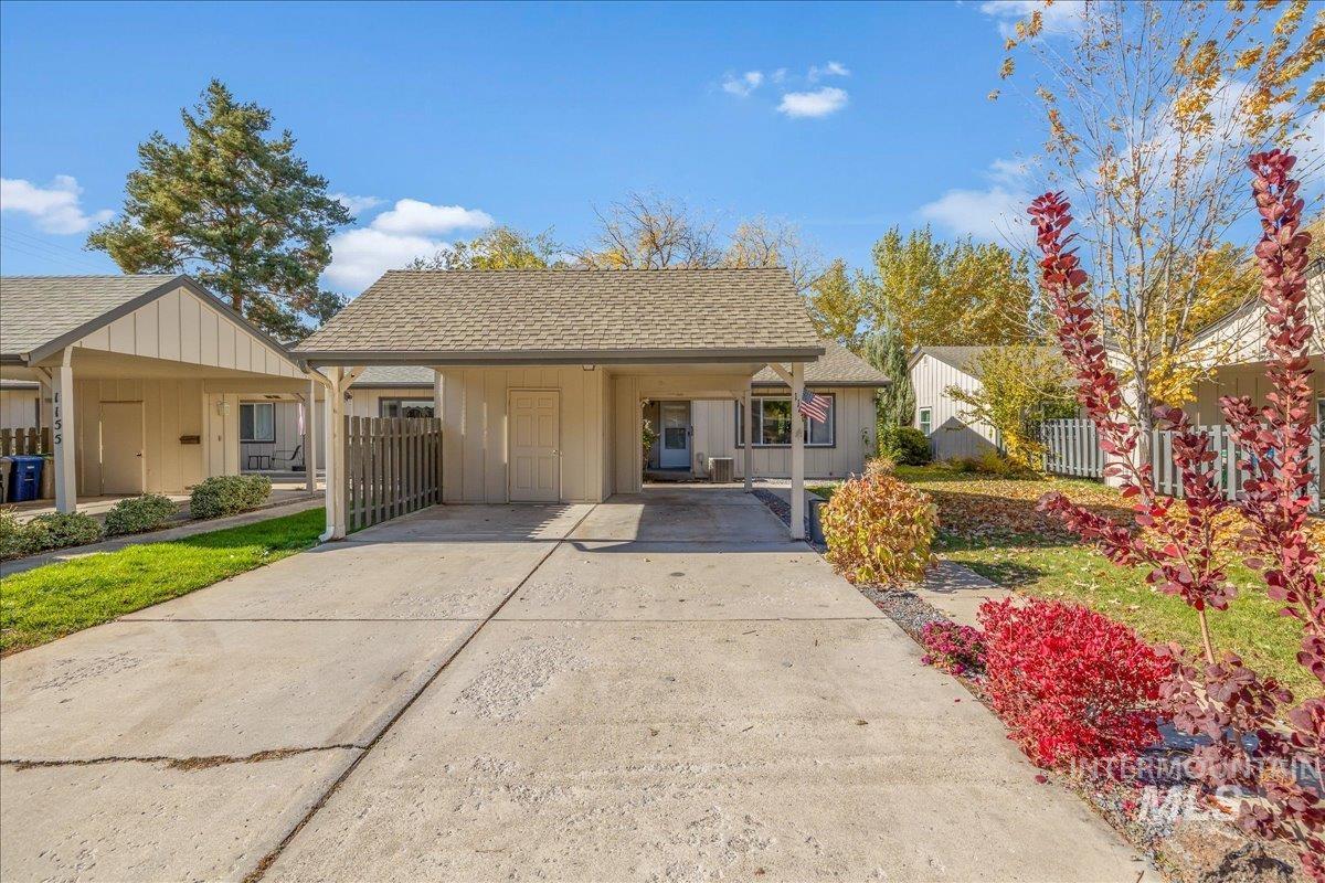 1147 S Abbey Circle, Boise, Idaho 83705, 2 Bedrooms, 2 Bathrooms, Residential For Sale, Price $345,900, 98966281