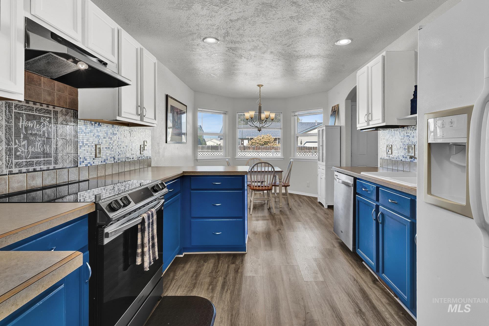 1250 NW Pintail, Mountain Home, Idaho 83647, 3 Bedrooms, 2 Bathrooms, Residential For Sale, Price $349,900, 98966296