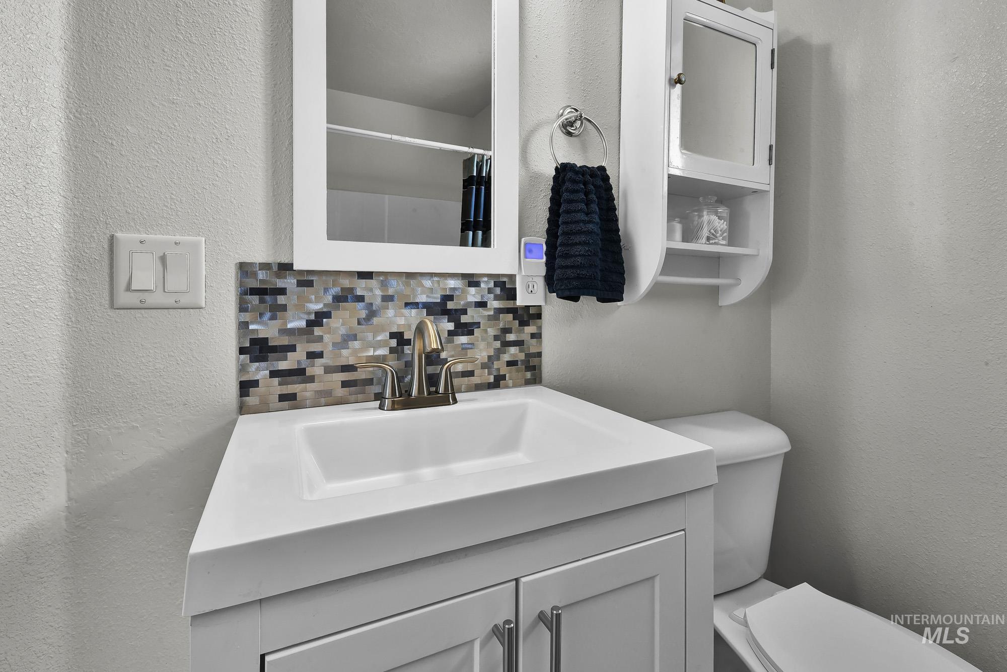 1250 NW Pintail, Mountain Home, Idaho 83647, 3 Bedrooms, 2 Bathrooms, Residential For Sale, Price $349,900, 98966296