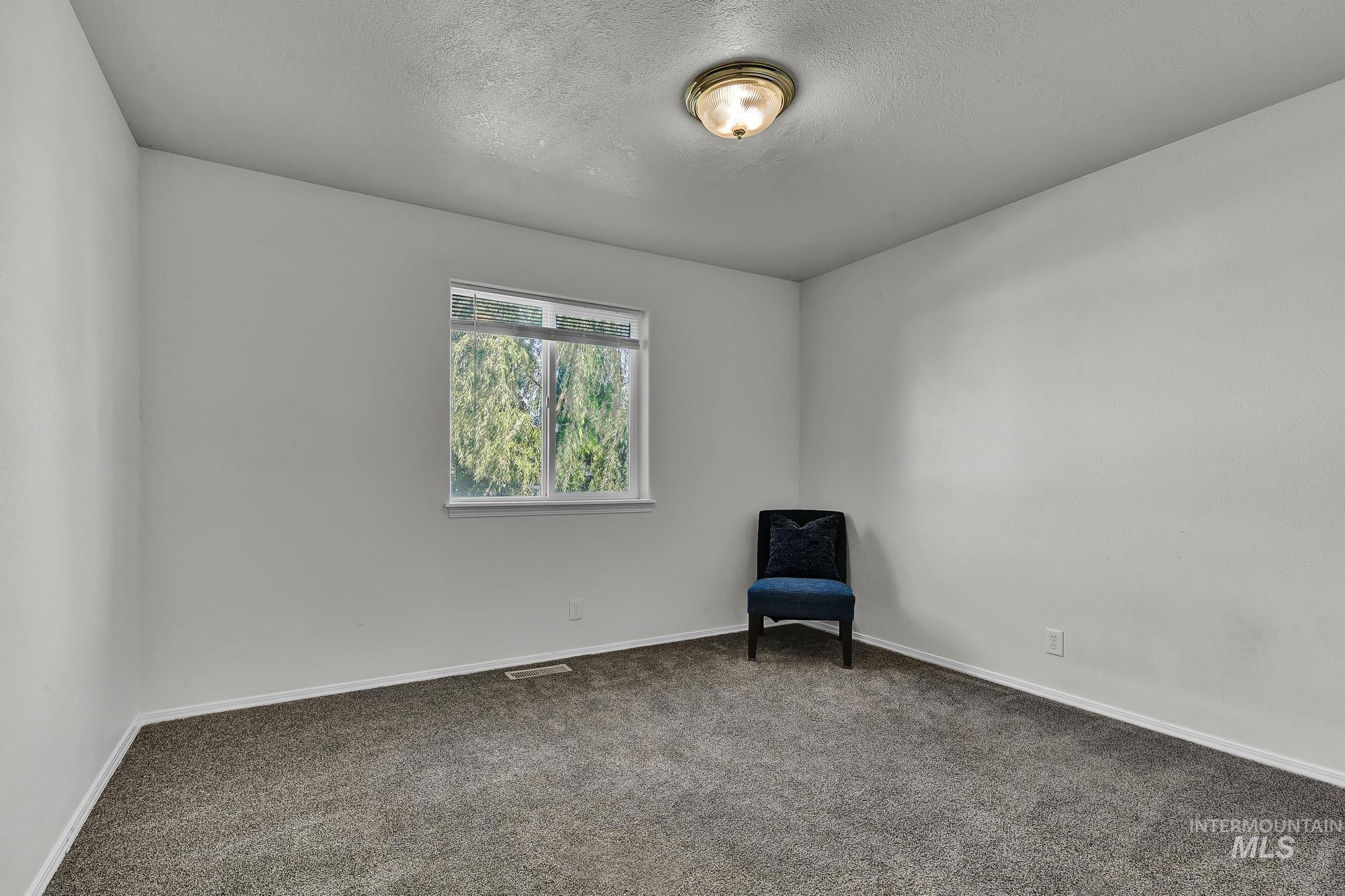 1250 NW Pintail, Mountain Home, Idaho 83647, 3 Bedrooms, 2 Bathrooms, Residential For Sale, Price $349,900, 98966296