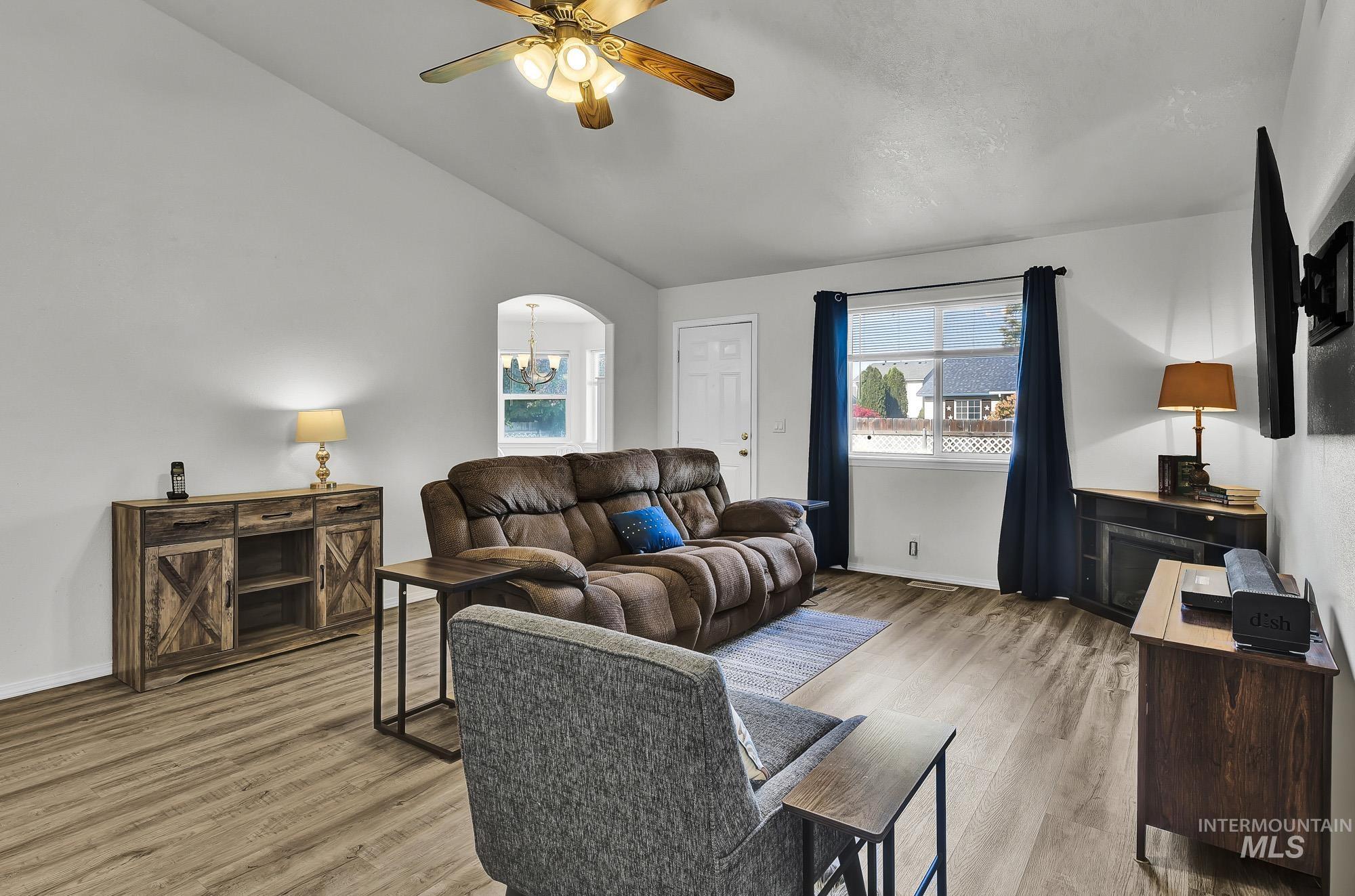 1250 NW Pintail, Mountain Home, Idaho 83647, 3 Bedrooms, 2 Bathrooms, Residential For Sale, Price $349,900, 98966296