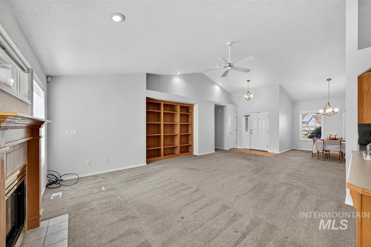 1623 Thorn Creek Ct, Nampa, Idaho 83686, 4 Bedrooms, 2 Bathrooms, Residential For Sale, Price $445,000, 98966298