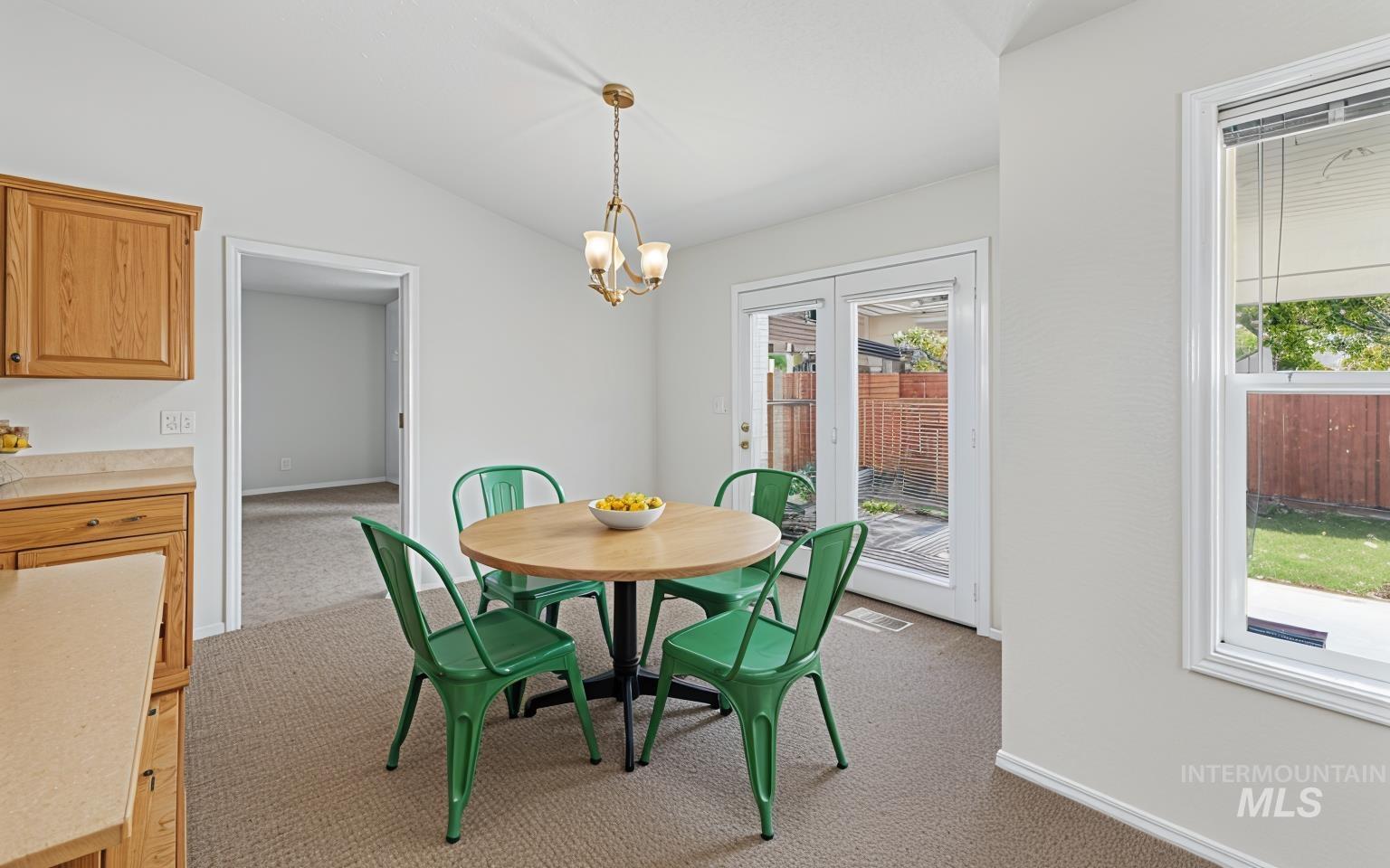 1623 Thorn Creek Ct, Nampa, Idaho 83686, 4 Bedrooms, 2 Bathrooms, Residential For Sale, Price $445,000, 98966298