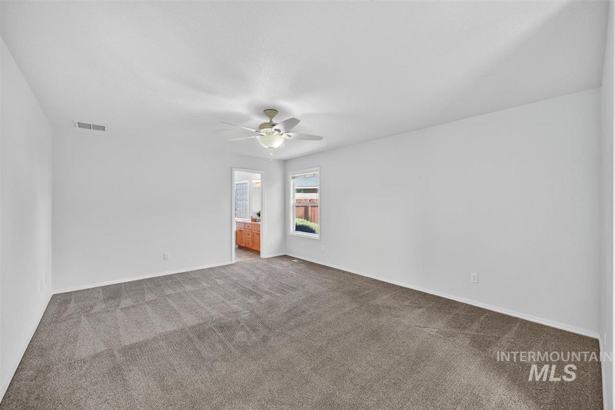 1623 Thorn Creek Ct, Nampa, Idaho 83686, 4 Bedrooms, 2 Bathrooms, Residential For Sale, Price $445,000, 98966298