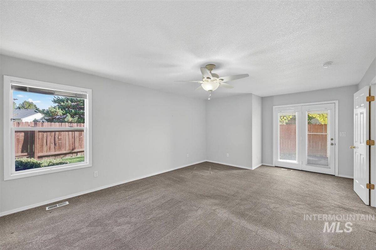 1623 Thorn Creek Ct, Nampa, Idaho 83686, 4 Bedrooms, 2 Bathrooms, Residential For Sale, Price $445,000, 98966298