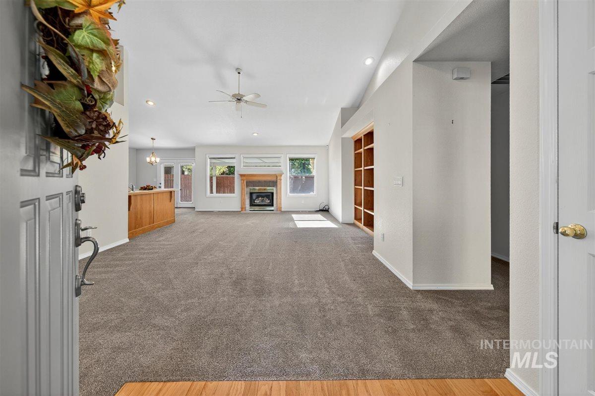 1623 Thorn Creek Ct, Nampa, Idaho 83686, 4 Bedrooms, 2 Bathrooms, Residential For Sale, Price $445,000, 98966298