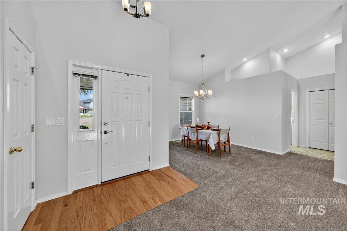 1623 Thorn Creek Ct, Nampa, Idaho 83686, 4 Bedrooms, 2 Bathrooms, Residential For Sale, Price $445,000, 98966298