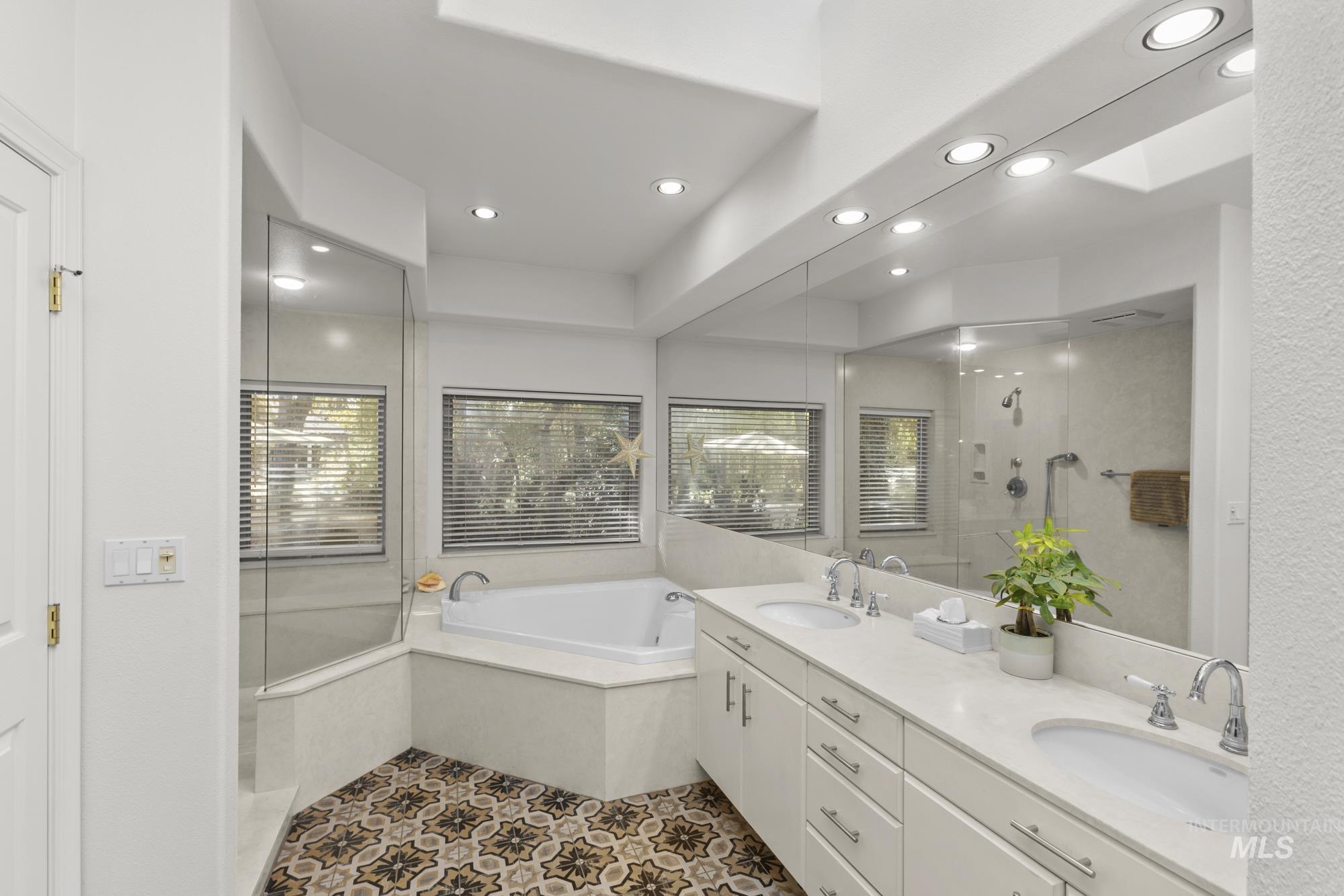 2111 S Pebblecreek Lane, Boise, Idaho 83706, 3 Bedrooms, 2.5 Bathrooms, Residential For Sale, Price $1,250,000, 98966302