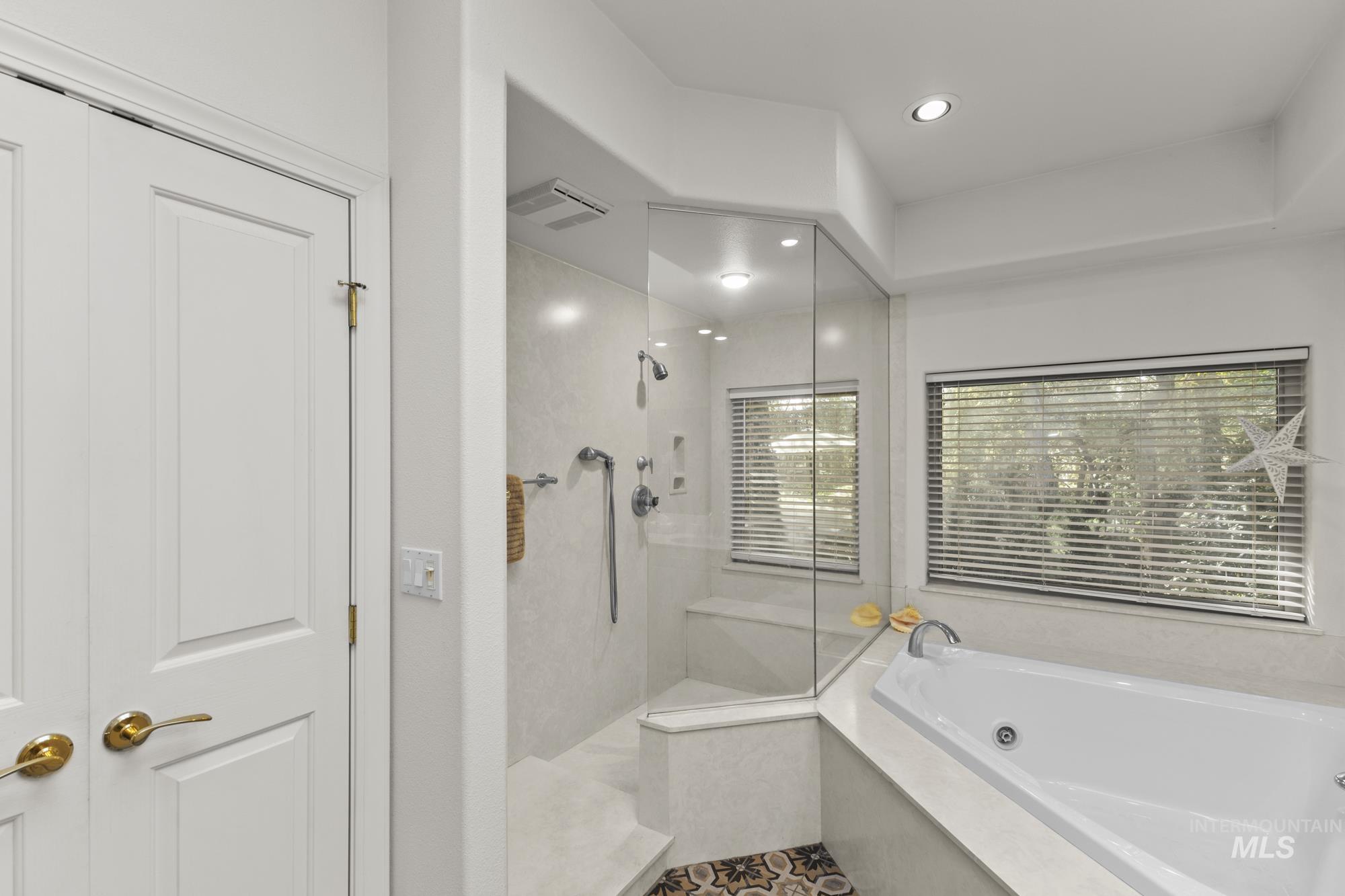 2111 S Pebblecreek Lane, Boise, Idaho 83706, 3 Bedrooms, 2.5 Bathrooms, Residential For Sale, Price $1,250,000, 98966302