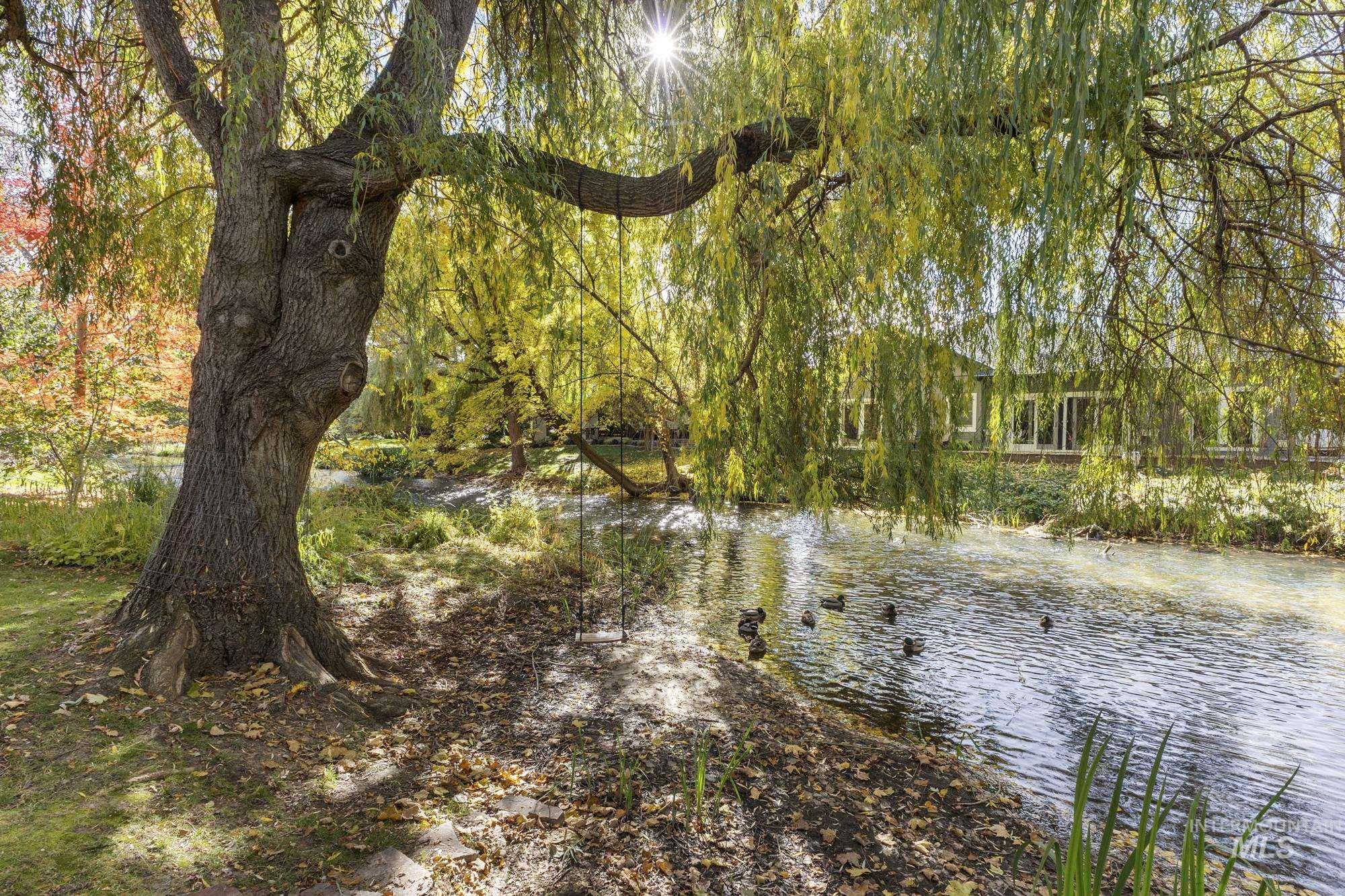 2111 S Pebblecreek Lane, Boise, Idaho 83706, 3 Bedrooms, 2.5 Bathrooms, Residential For Sale, Price $1,250,000, 98966302