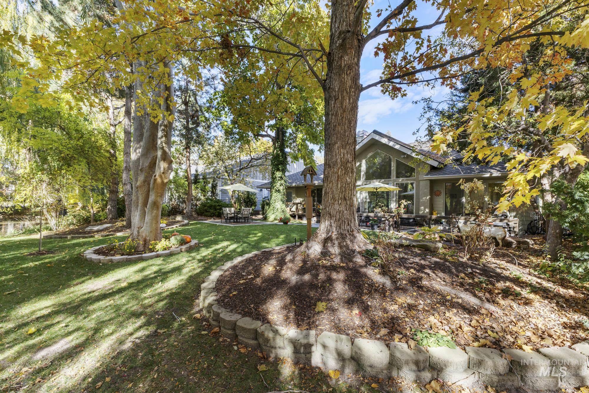 2111 S Pebblecreek Lane, Boise, Idaho 83706, 3 Bedrooms, 2.5 Bathrooms, Residential For Sale, Price $1,250,000, 98966302