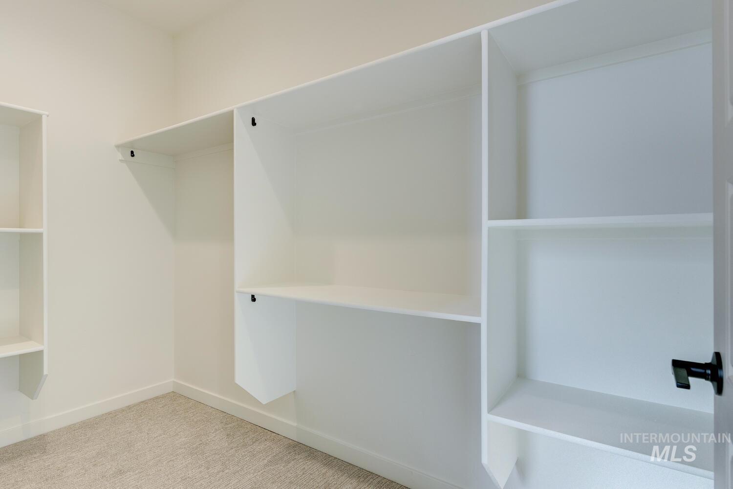 3827 W Stone House Ln, Eagle, Idaho 83616, 3 Bedrooms, 2.5 Bathrooms, Residential For Sale, Price $559,900, 98966309