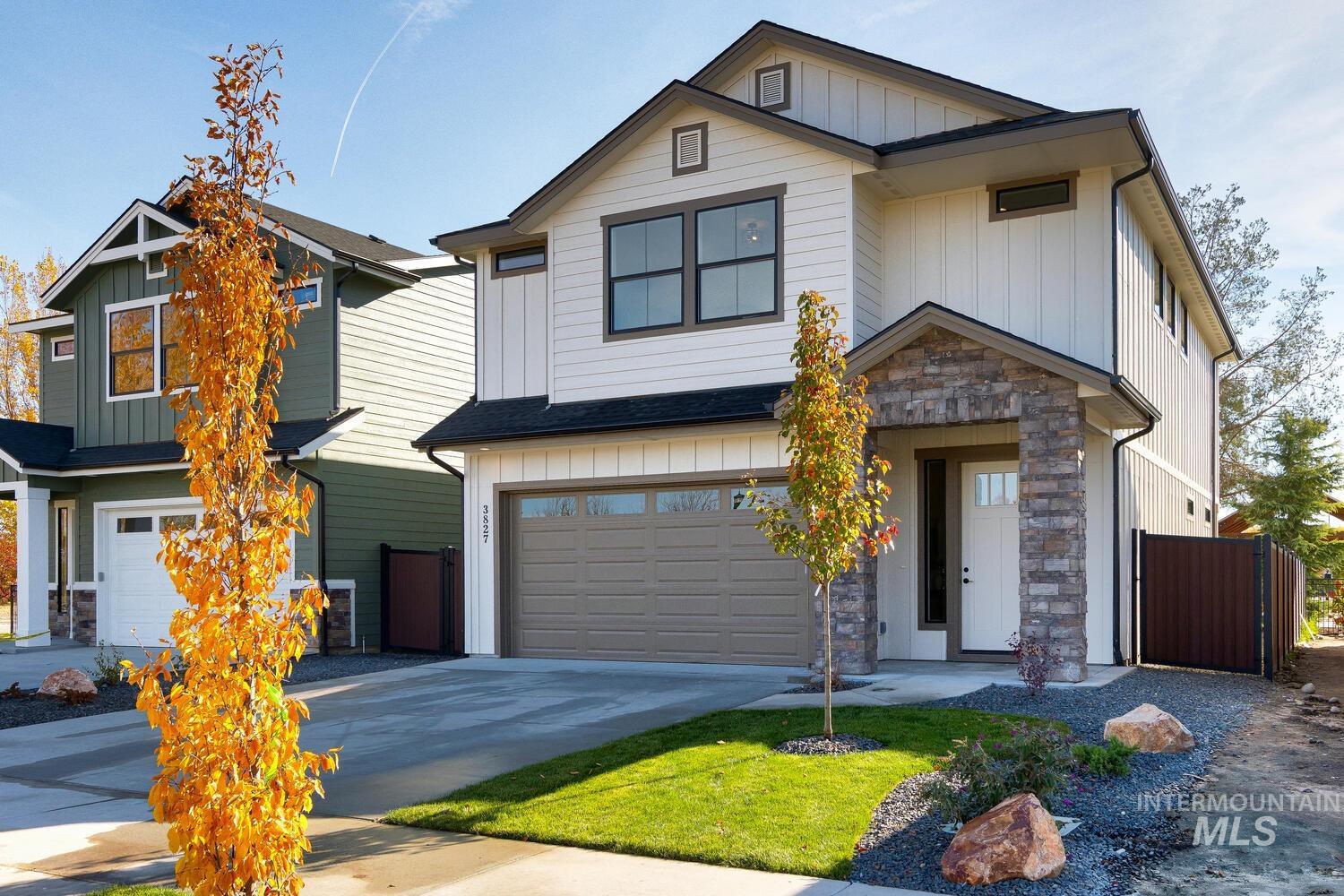 3827 W Stone House Ln, Eagle, Idaho 83616, 4 Bedrooms, 2.5 Bathrooms, Residential For Sale, Price $559,900, 98966309