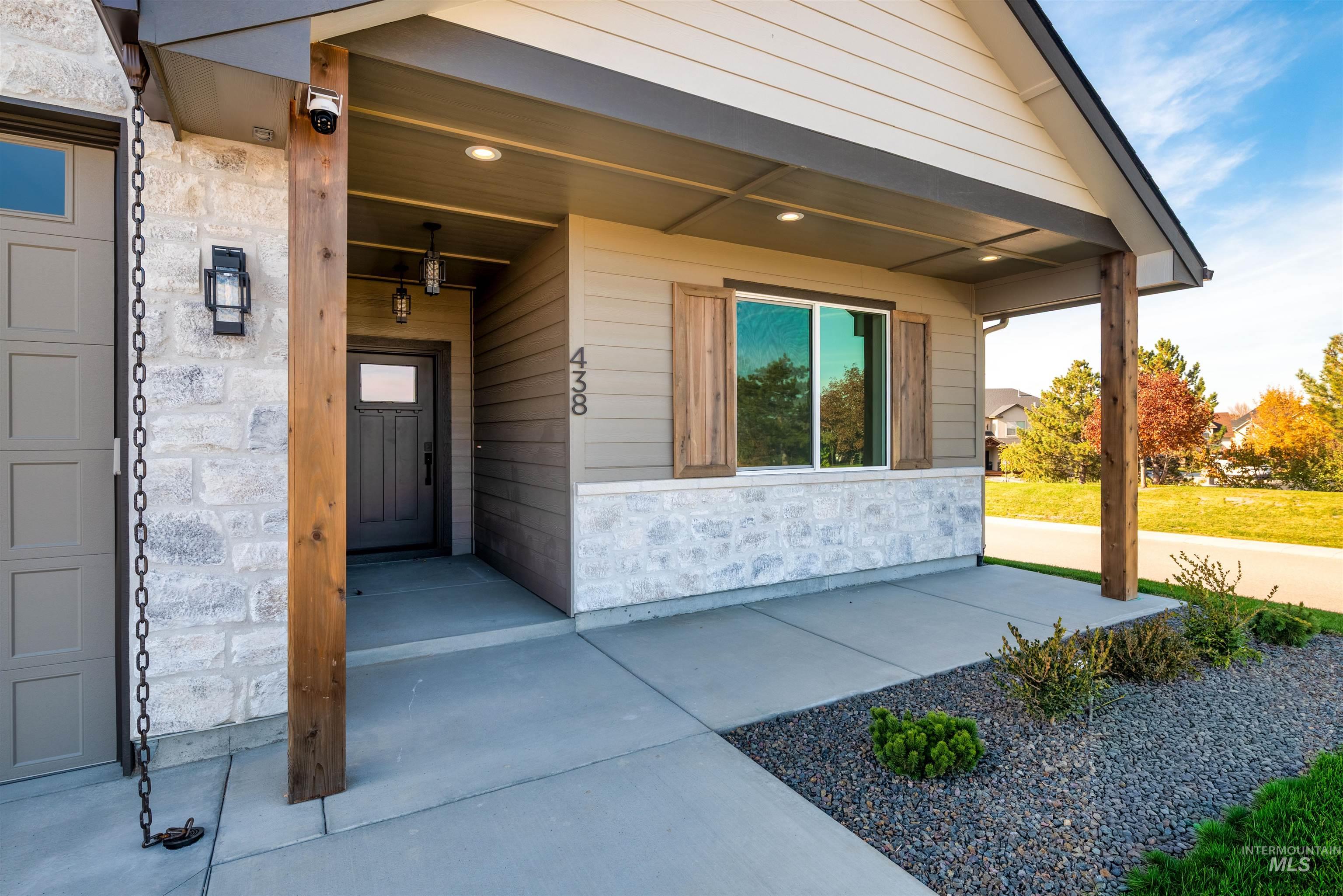 438 E Elaine Ct, Nampa, Idaho 83686, 3 Bedrooms, 2.5 Bathrooms, Residential For Sale, Price $749,900, 98966316