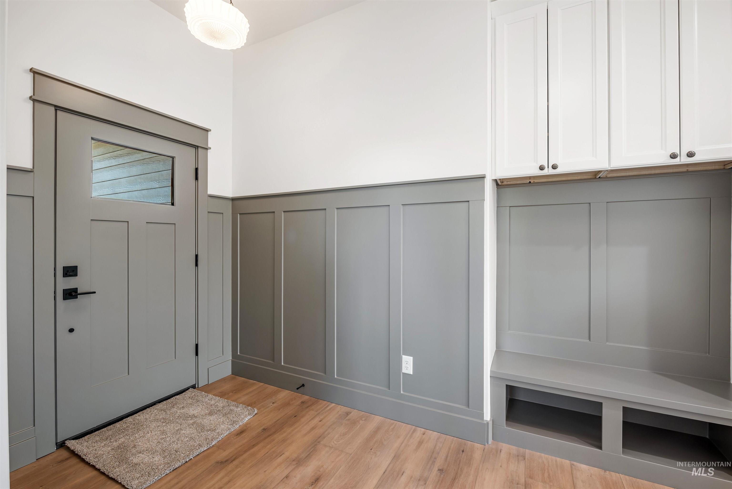 438 E Elaine Ct, Nampa, Idaho 83686, 3 Bedrooms, 2.5 Bathrooms, Residential For Sale, Price $749,900, 98966316