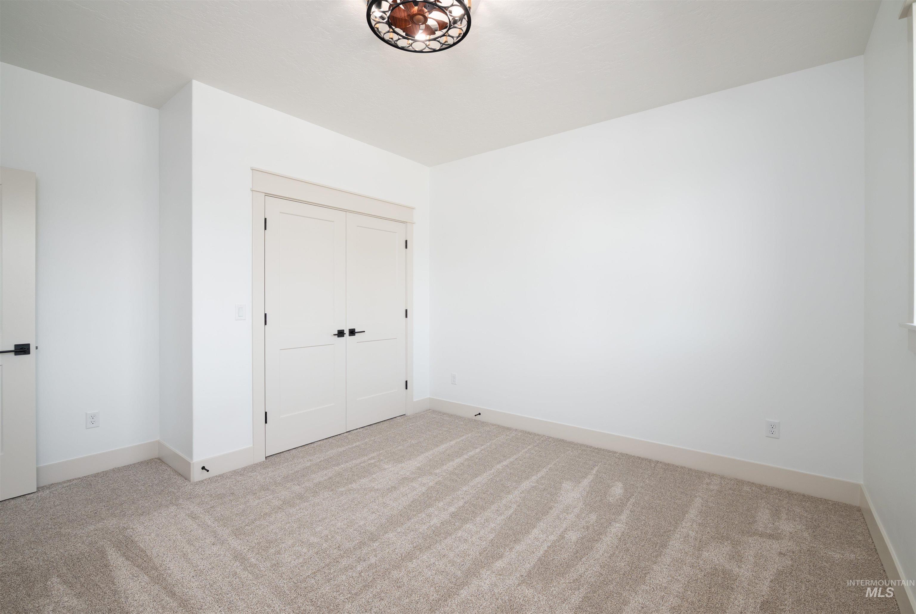 438 E Elaine Ct, Nampa, Idaho 83686, 3 Bedrooms, 2.5 Bathrooms, Residential For Sale, Price $749,900, 98966316