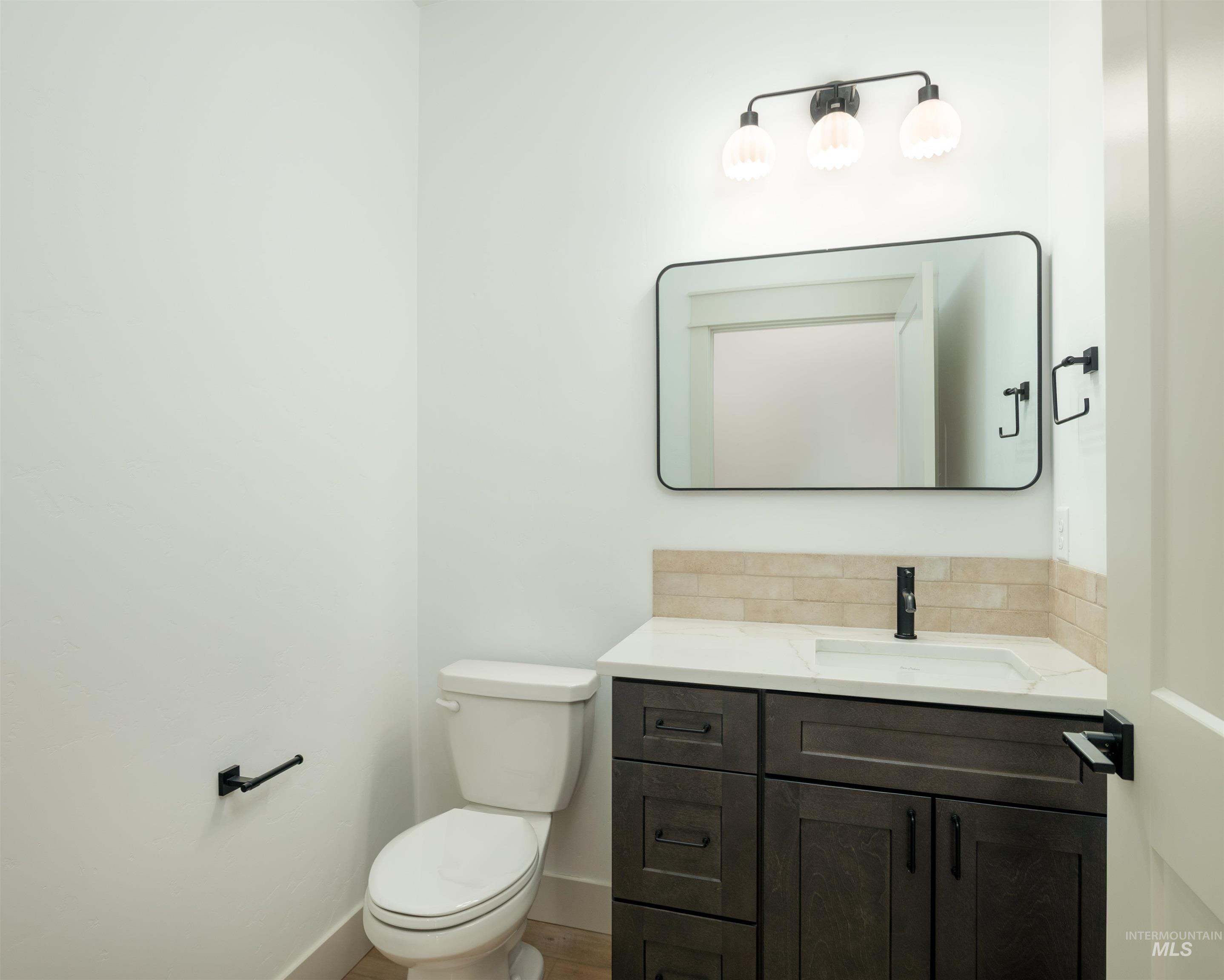 438 E Elaine Ct, Nampa, Idaho 83686, 3 Bedrooms, 2.5 Bathrooms, Residential For Sale, Price $749,900, 98966316