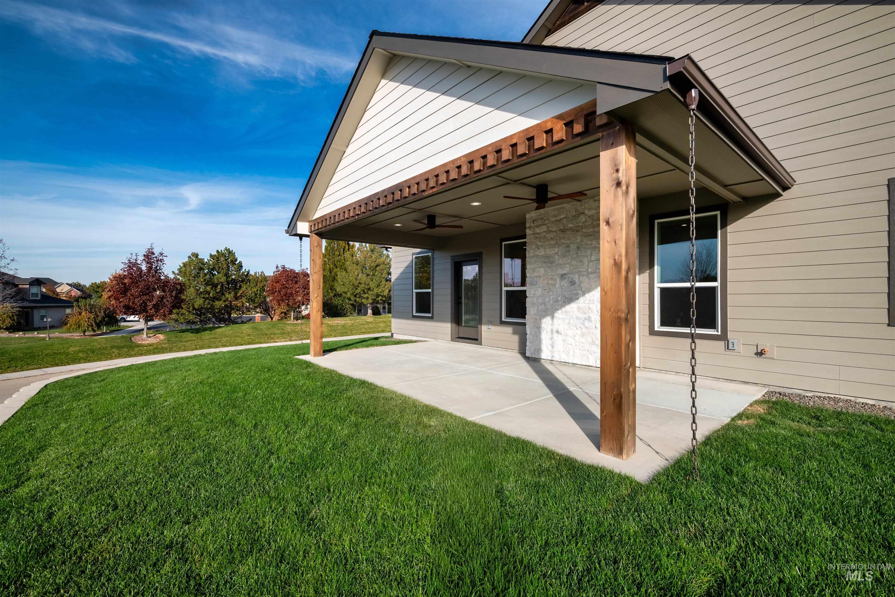 438 E Elaine Ct, Nampa, Idaho 83686, 3 Bedrooms, 2.5 Bathrooms, Residential For Sale, Price $749,900, 98966316