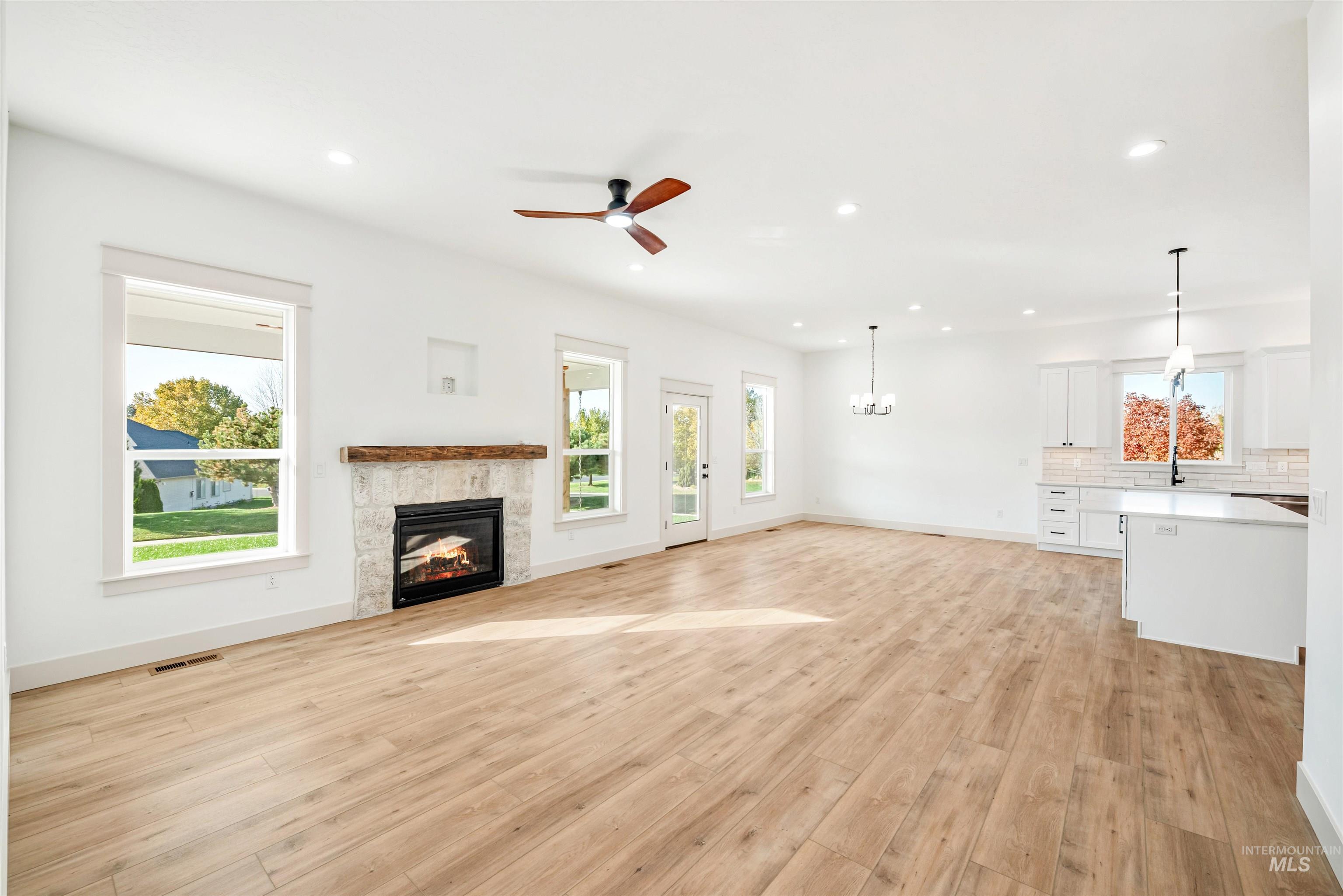 438 E Elaine Ct, Nampa, Idaho 83686, 3 Bedrooms, 2.5 Bathrooms, Residential For Sale, Price $749,900, 98966316