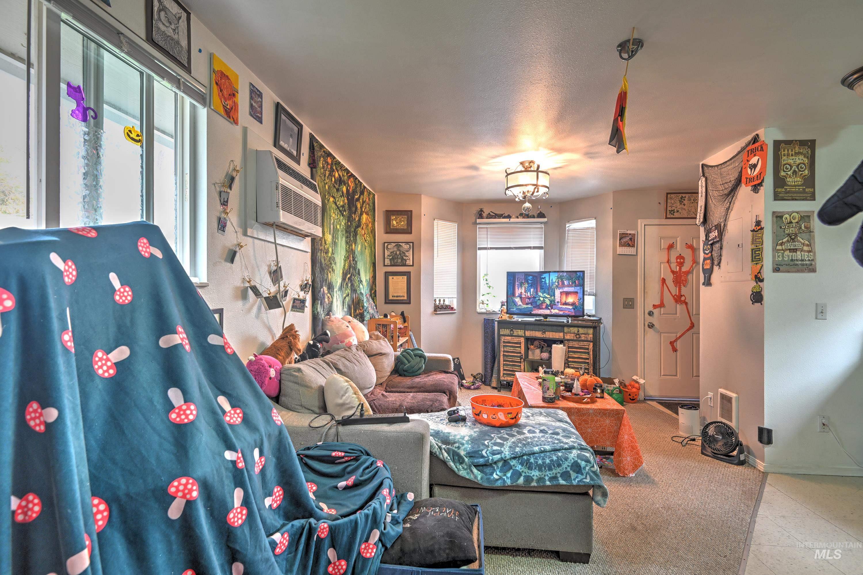 1512 S Euclid Ave, Boise, Idaho 83706, 1 Bedroom, 1 Bathroom, Residential Income For Sale, Price $439,900,MLS 98966326