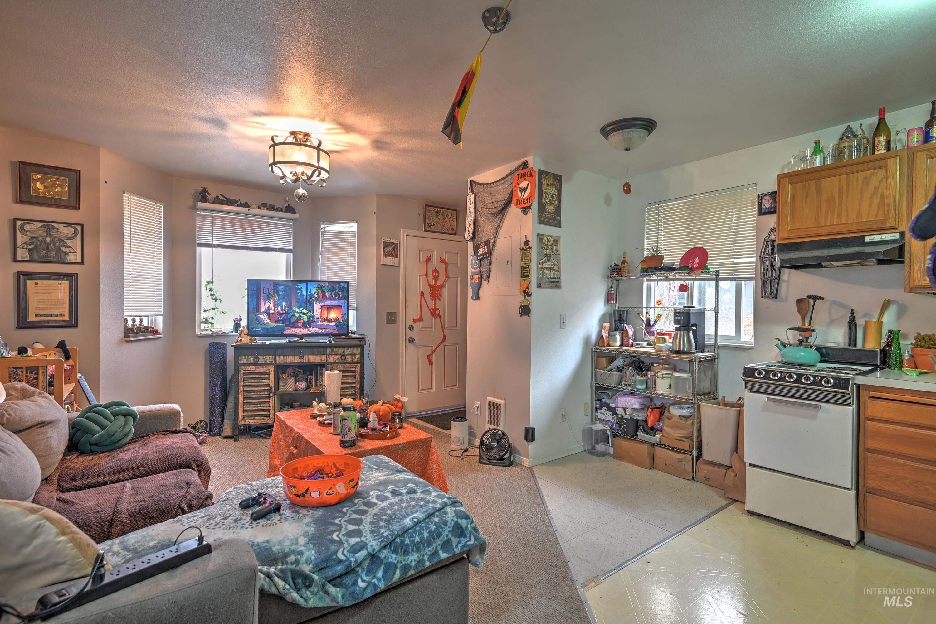 1512 S Euclid Ave, Boise, Idaho 83706, 1 Bedroom, 1 Bathroom, Residential Income For Sale, Price $439,900,MLS 98966326