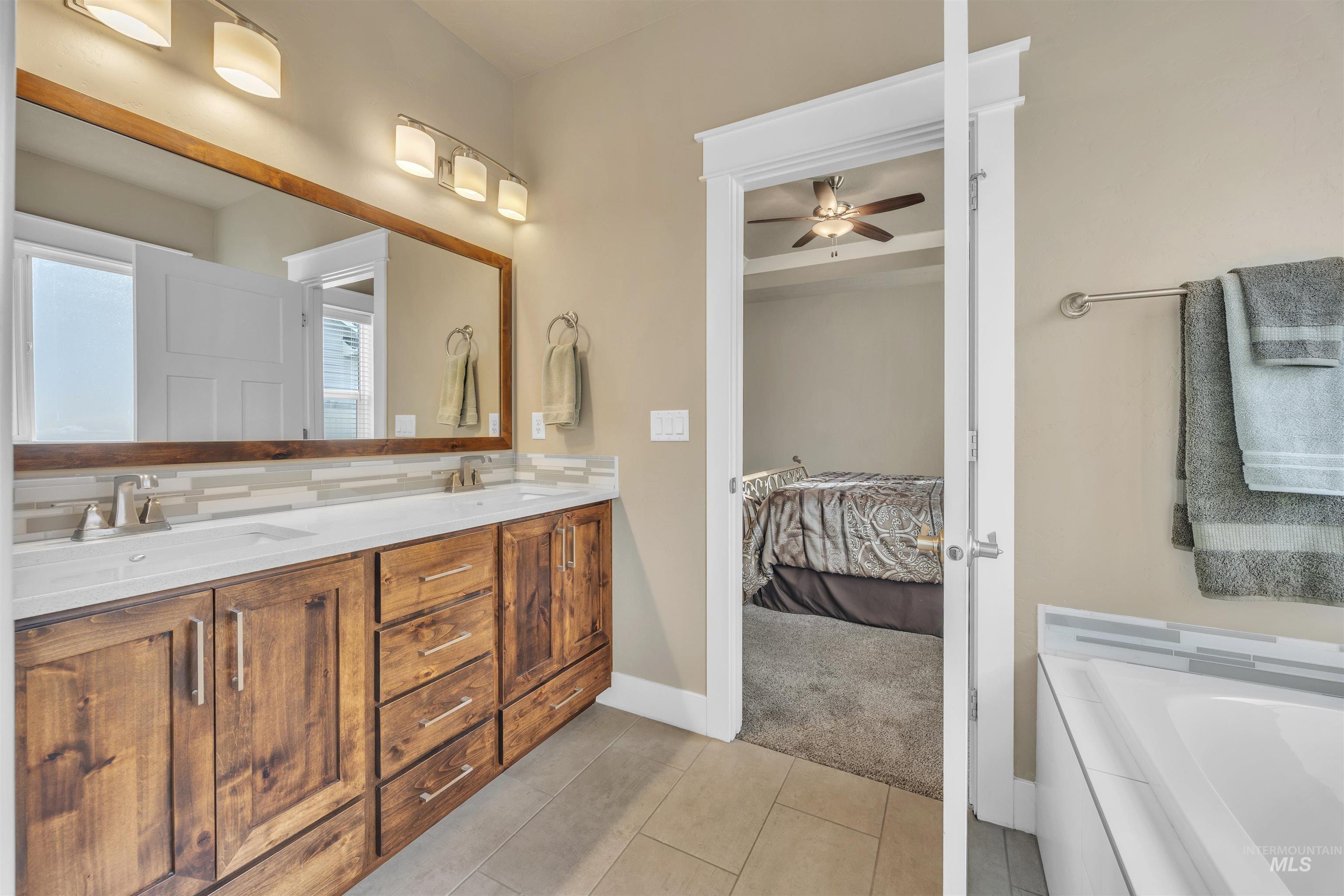 225 Appalachian Street, Caldwell, Idaho 83607-5559, 4 Bedrooms, 2.5 Bathrooms, Residential For Sale, Price $547,500, 98966328