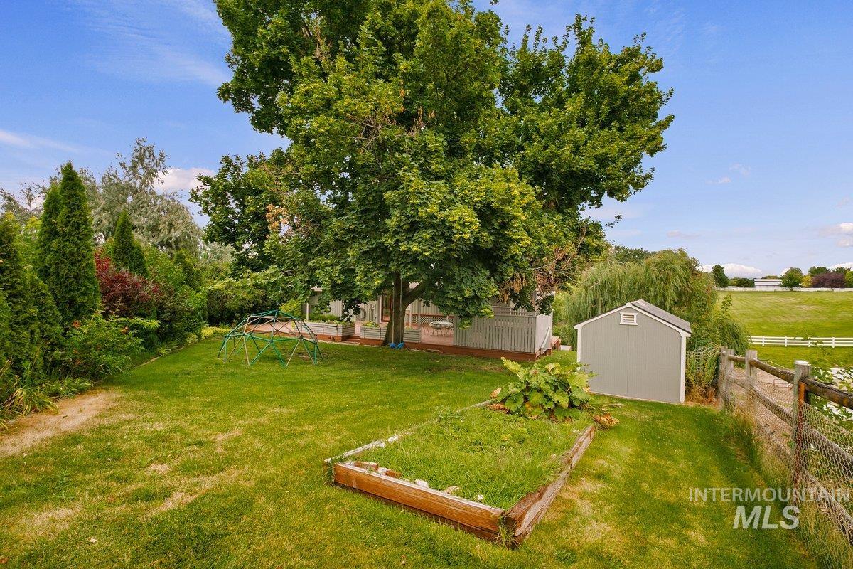 2125 W Aspen Cove Drive, Meridian, Idaho 83642, 4 Bedrooms, 3 Bathrooms, Residential For Sale, Price $778,000, 98966329