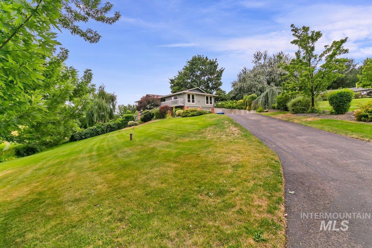 2125 W Aspen Cove Drive, Meridian, Idaho 83642, 4 Bedrooms, 3 Bathrooms, Residential For Sale, Price $778,000, 98966329