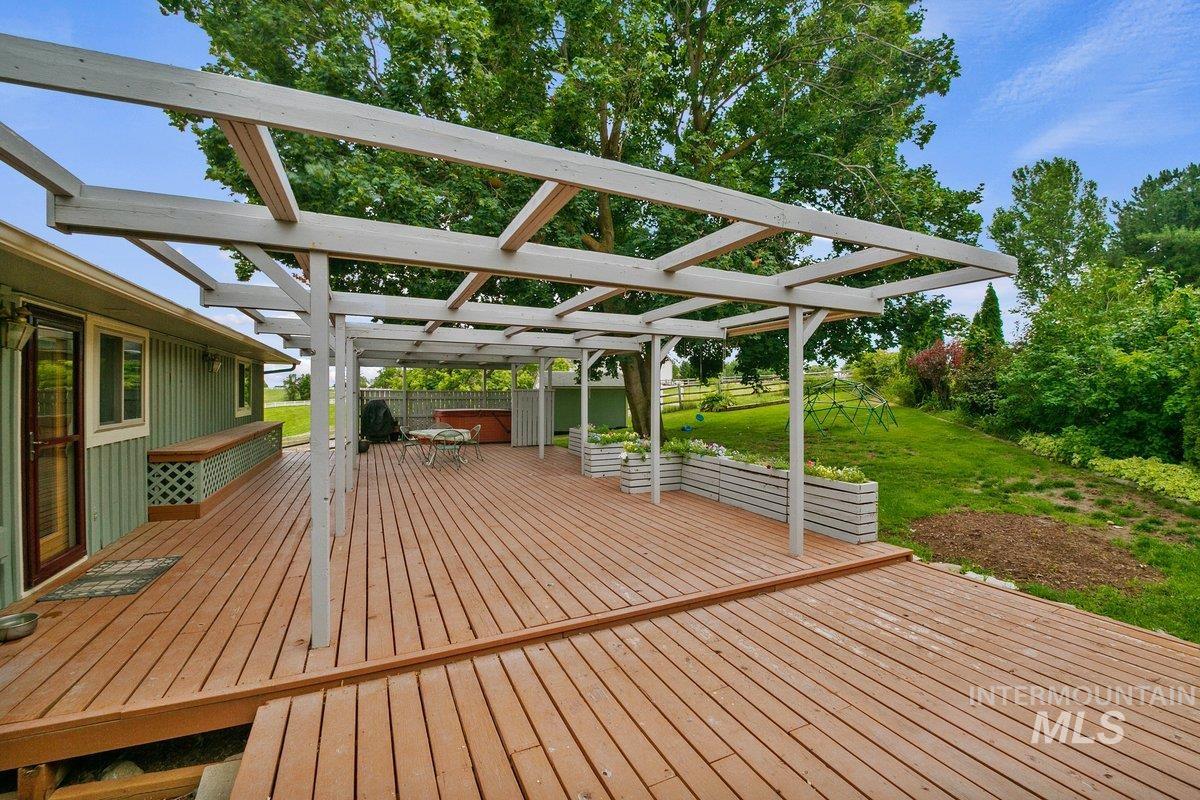 2125 W Aspen Cove Drive, Meridian, Idaho 83642, 4 Bedrooms, 3 Bathrooms, Residential For Sale, Price $778,000, 98966329