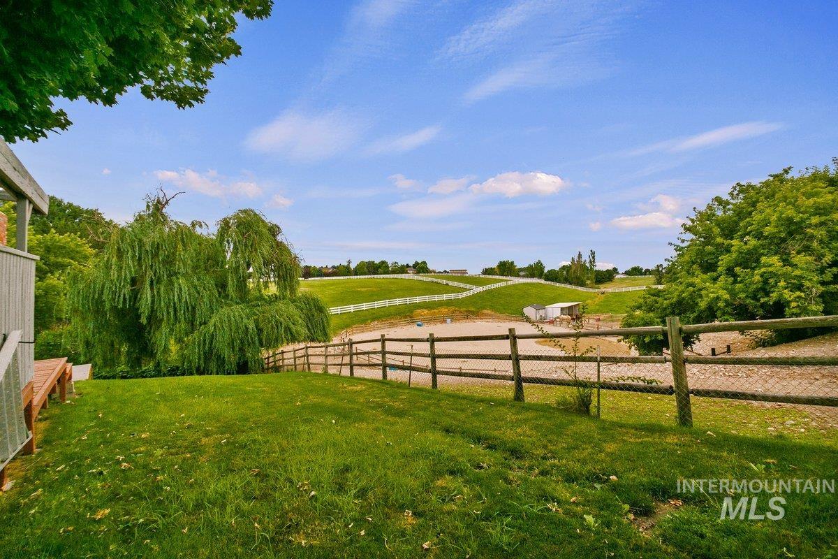 2125 W Aspen Cove Drive, Meridian, Idaho 83642, 4 Bedrooms, 3 Bathrooms, Residential For Sale, Price $778,000, 98966329