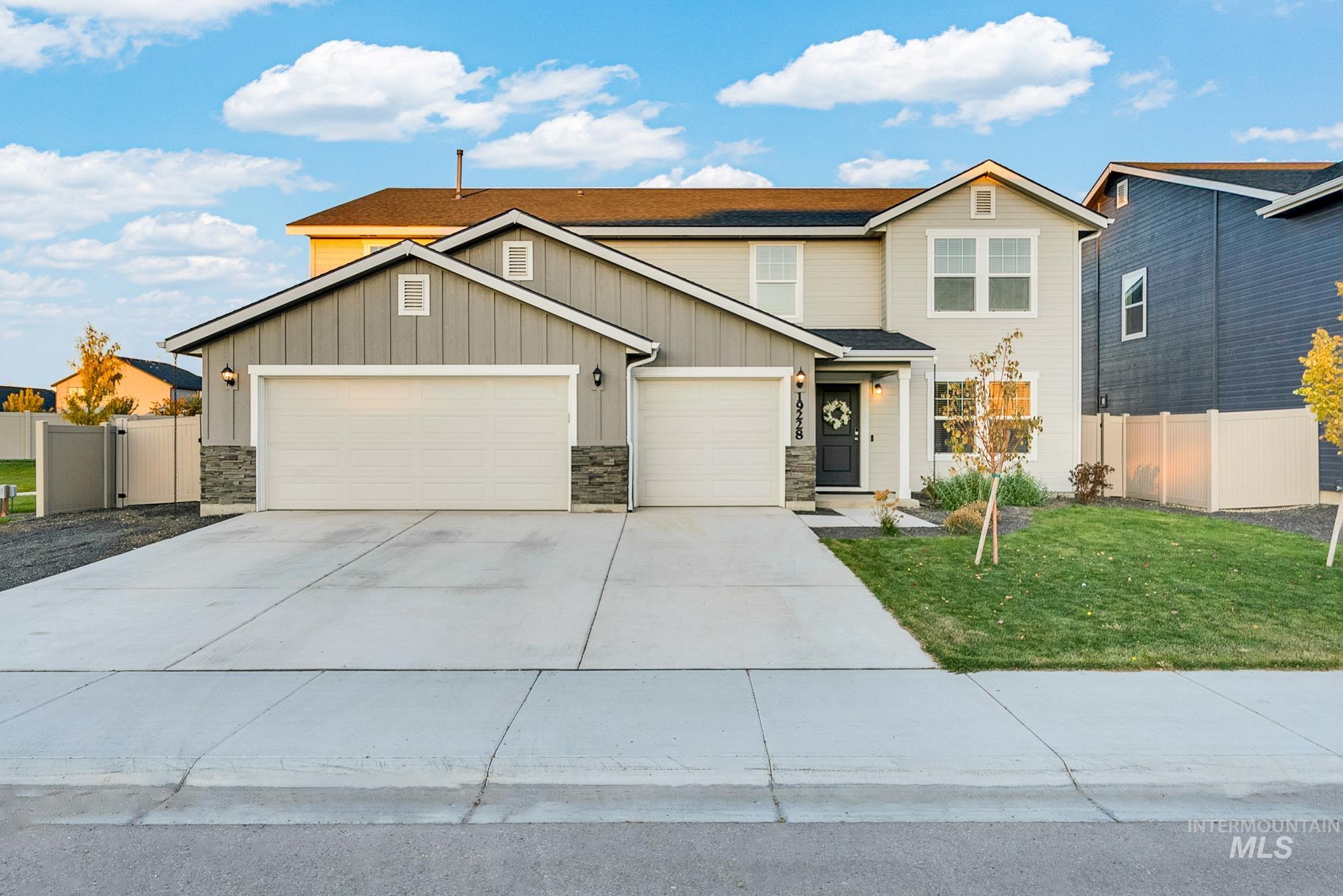 19228 Ralston Way, Caldwell, Idaho 83605, 6 Bedrooms, 3 Bathrooms, Residential For Sale, Price $530,000, 98966341