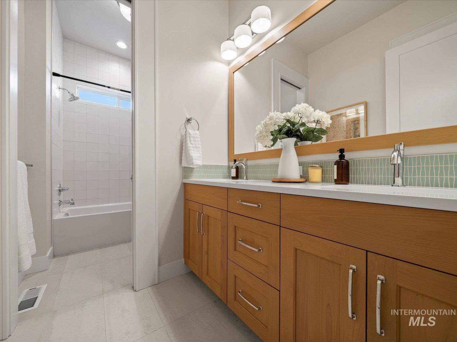 2382 N Annadale Pl, Eagle, Idaho 83616, 4 Bedrooms, 3 Bathrooms, Residential For Sale, Price $1,499,900, 98966347