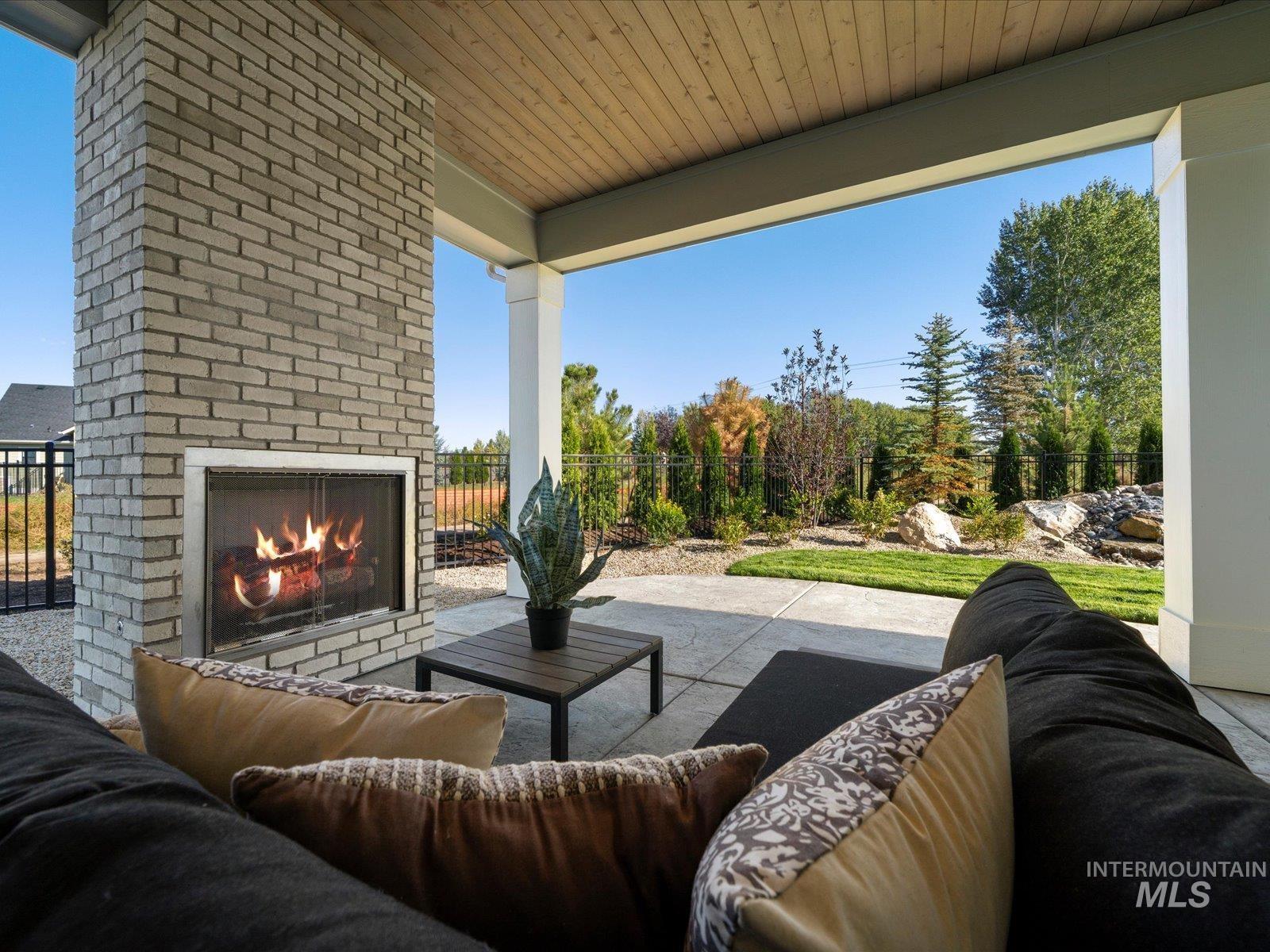 2382 N Annadale Pl, Eagle, Idaho 83616, 4 Bedrooms, 3 Bathrooms, Residential For Sale, Price $1,499,900, 98966347