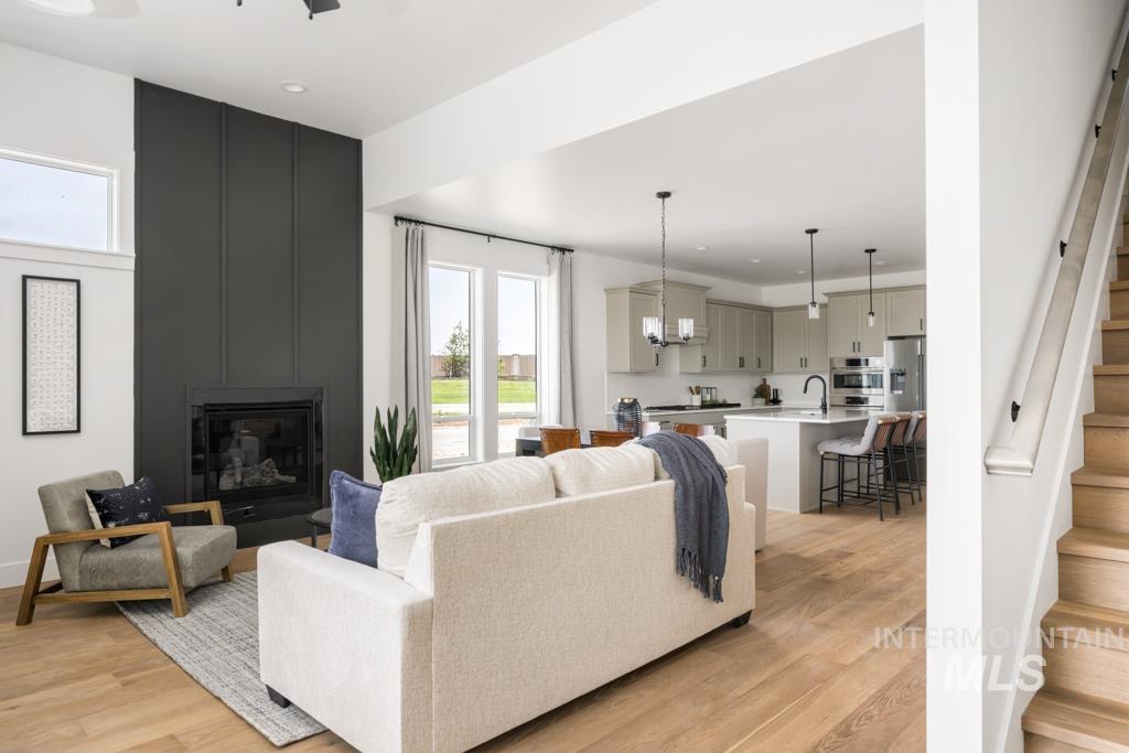 2017 W Freya Ct, Eagle, Idaho 83616, 3 Bedrooms, 2.5 Bathrooms, Residential For Sale, Price $499,900, 98966349